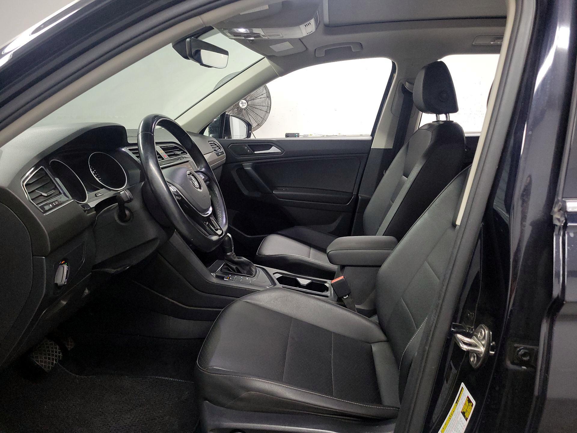 Thumbnail: 2019 Volkswagen Tiguan - 11