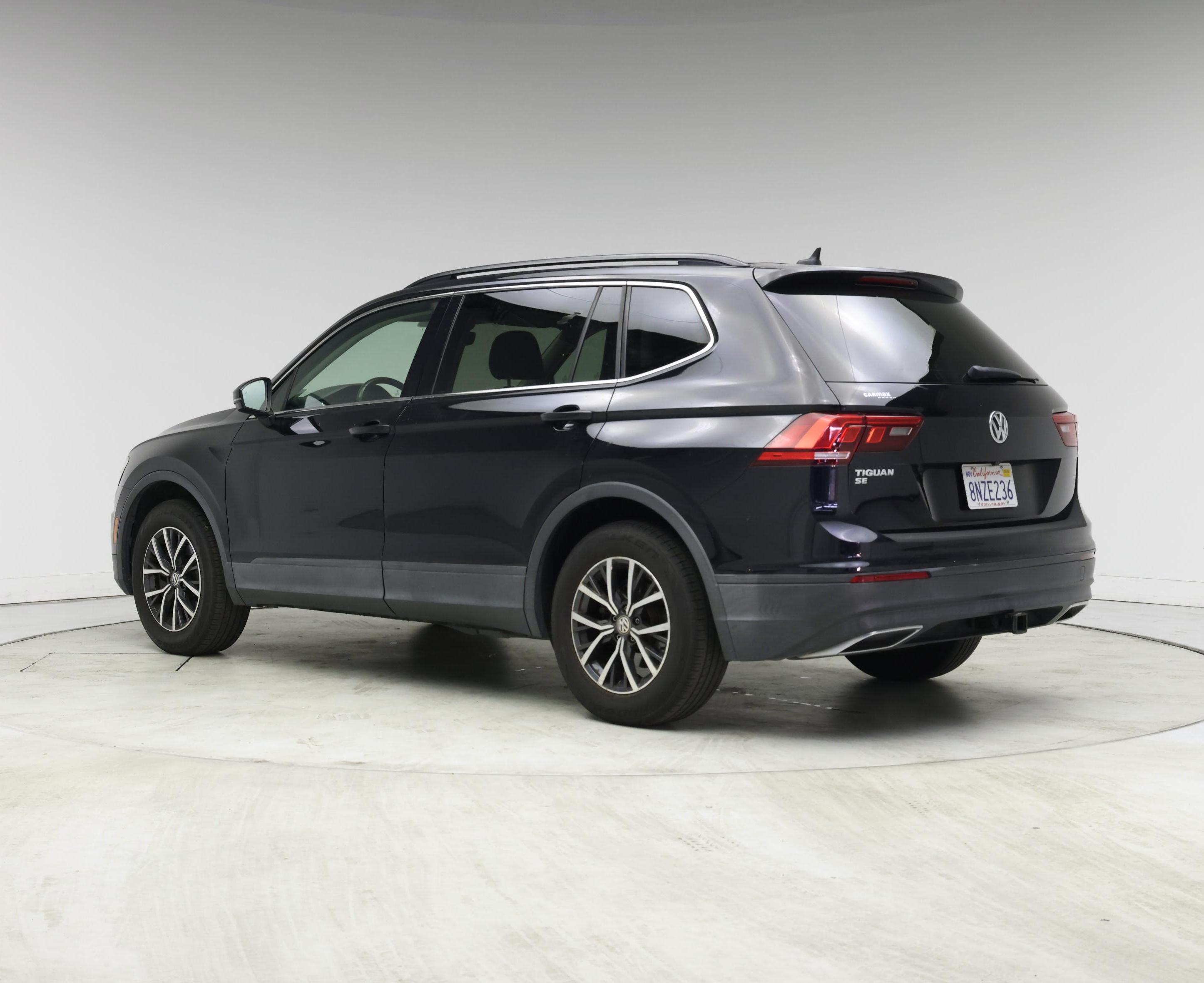 Thumbnail: 2019 Volkswagen Tiguan - 2