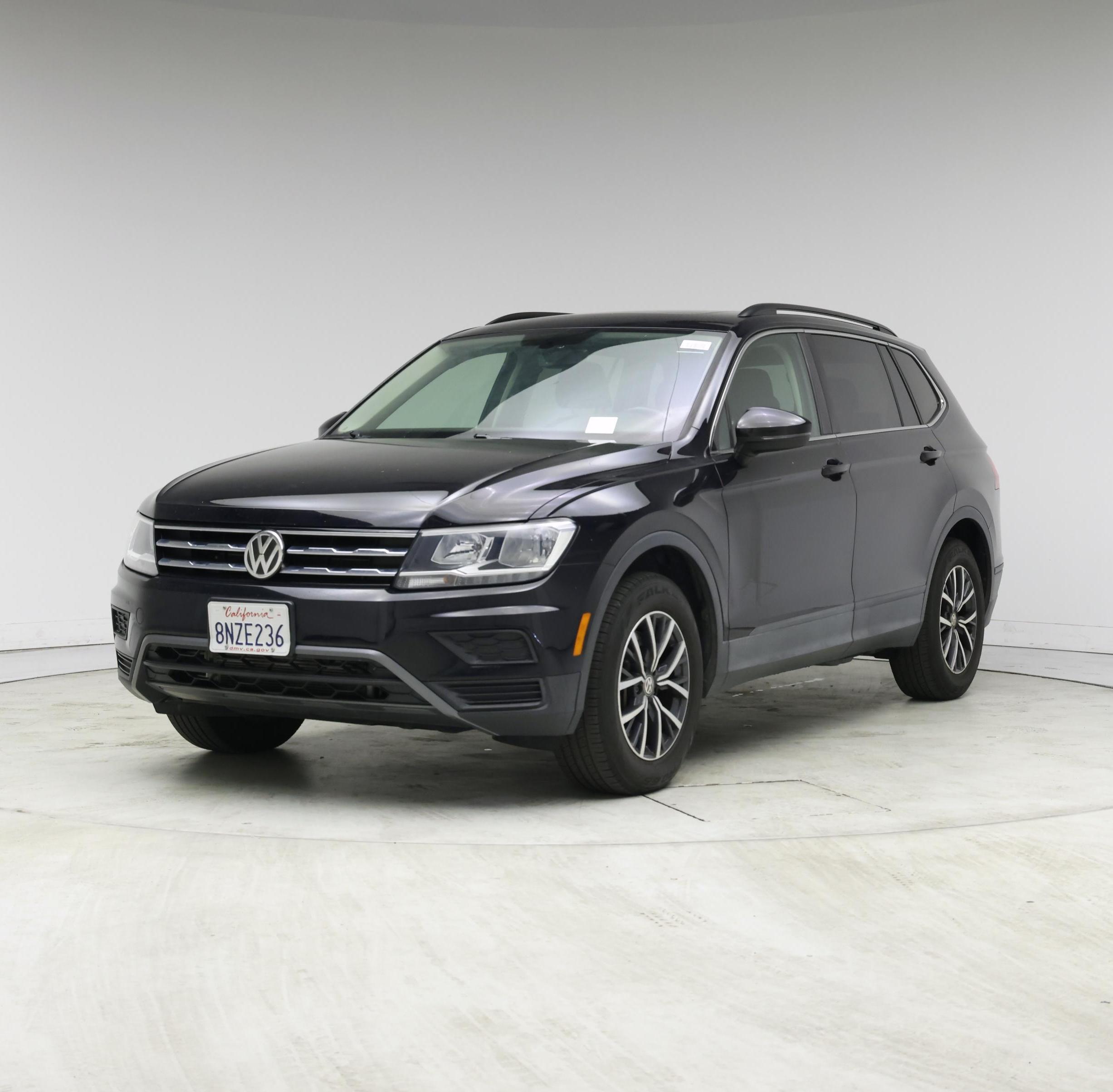 Thumbnail: 2019 Volkswagen Tiguan - 4