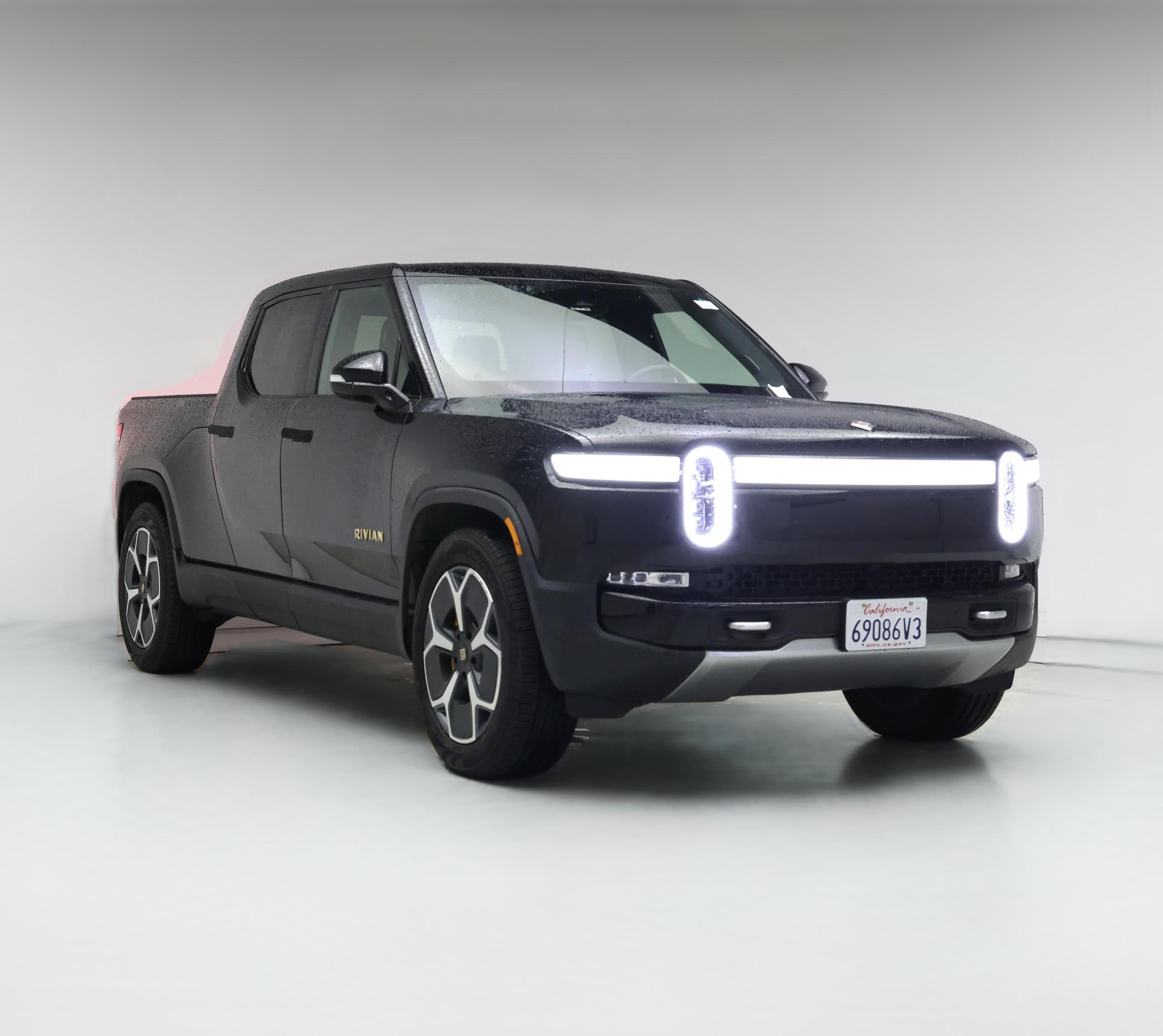 Thumbnail: 2022 Rivian R1T - 1