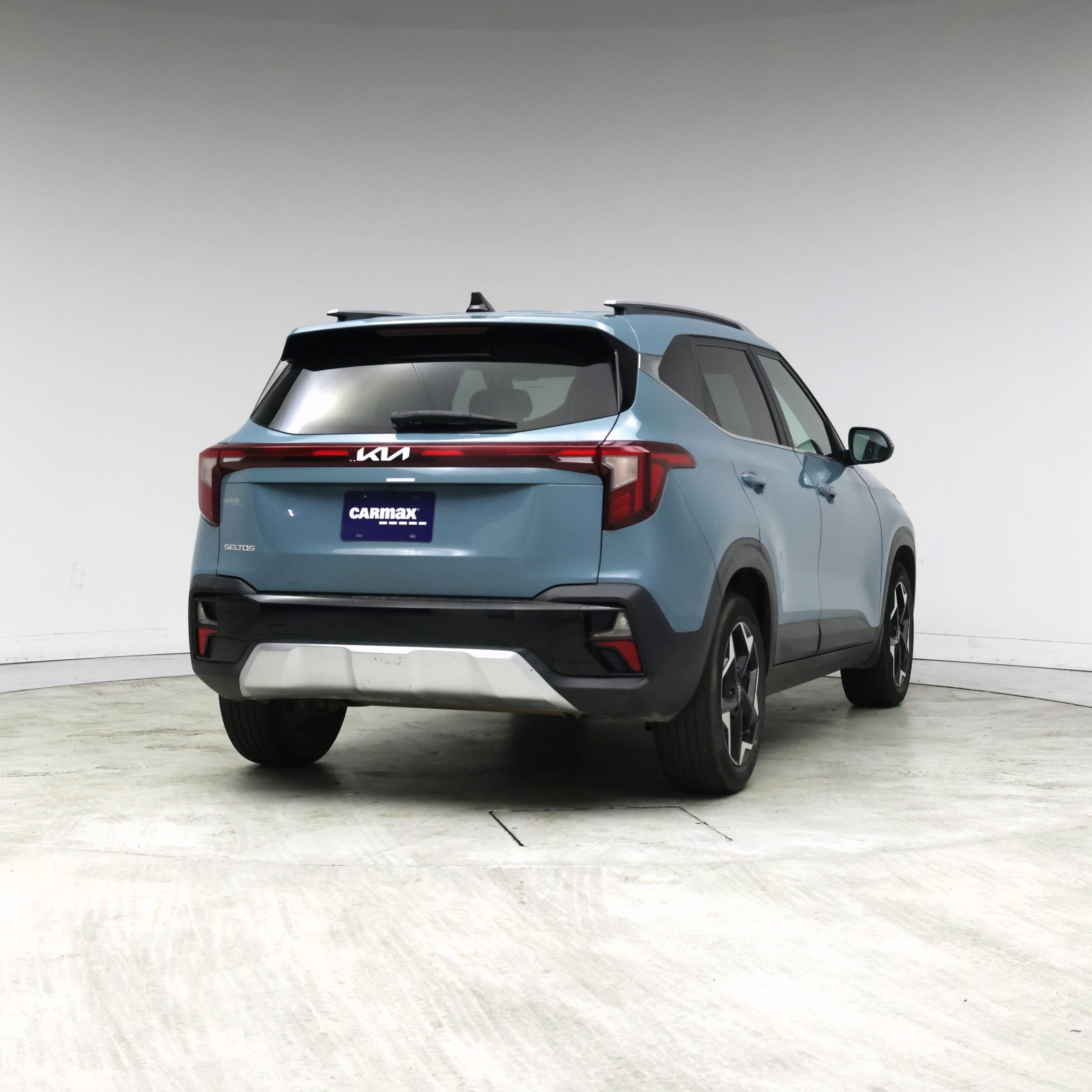 Thumbnail: 2024 Kia Seltos - 8