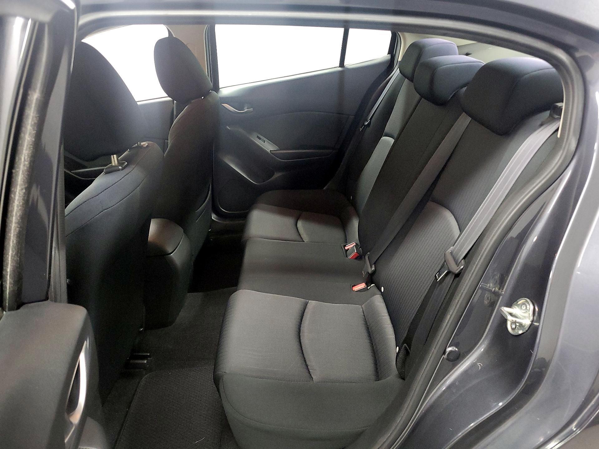 Thumbnail: 2016 Mazda Mazda3 - 16