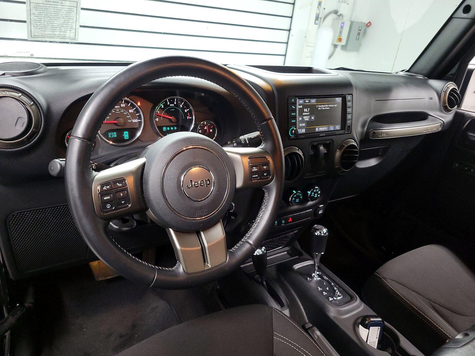 Thumbnail: 2018 Jeep Wrangler - 9