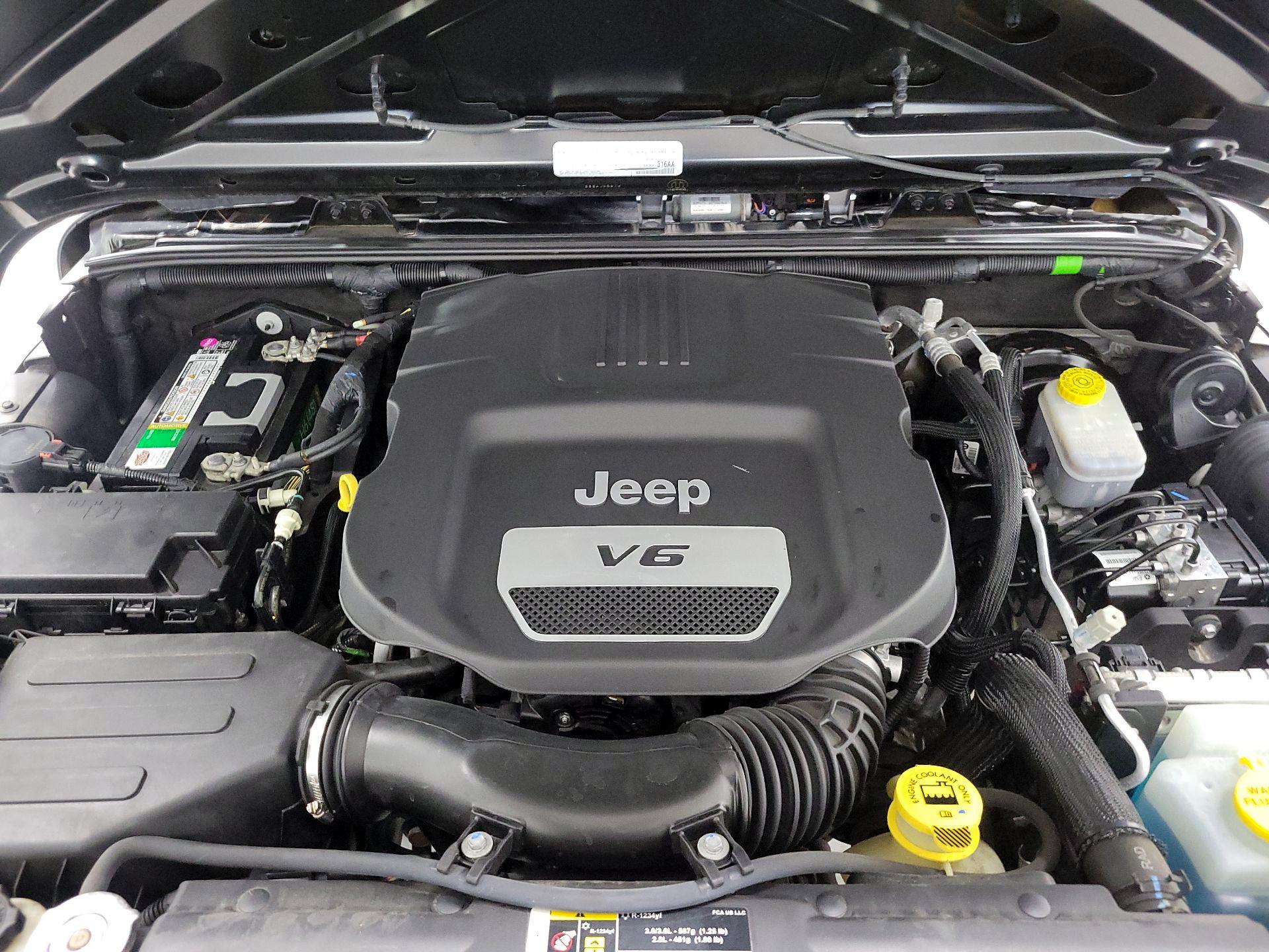 Thumbnail: 2018 Jeep Wrangler - 17