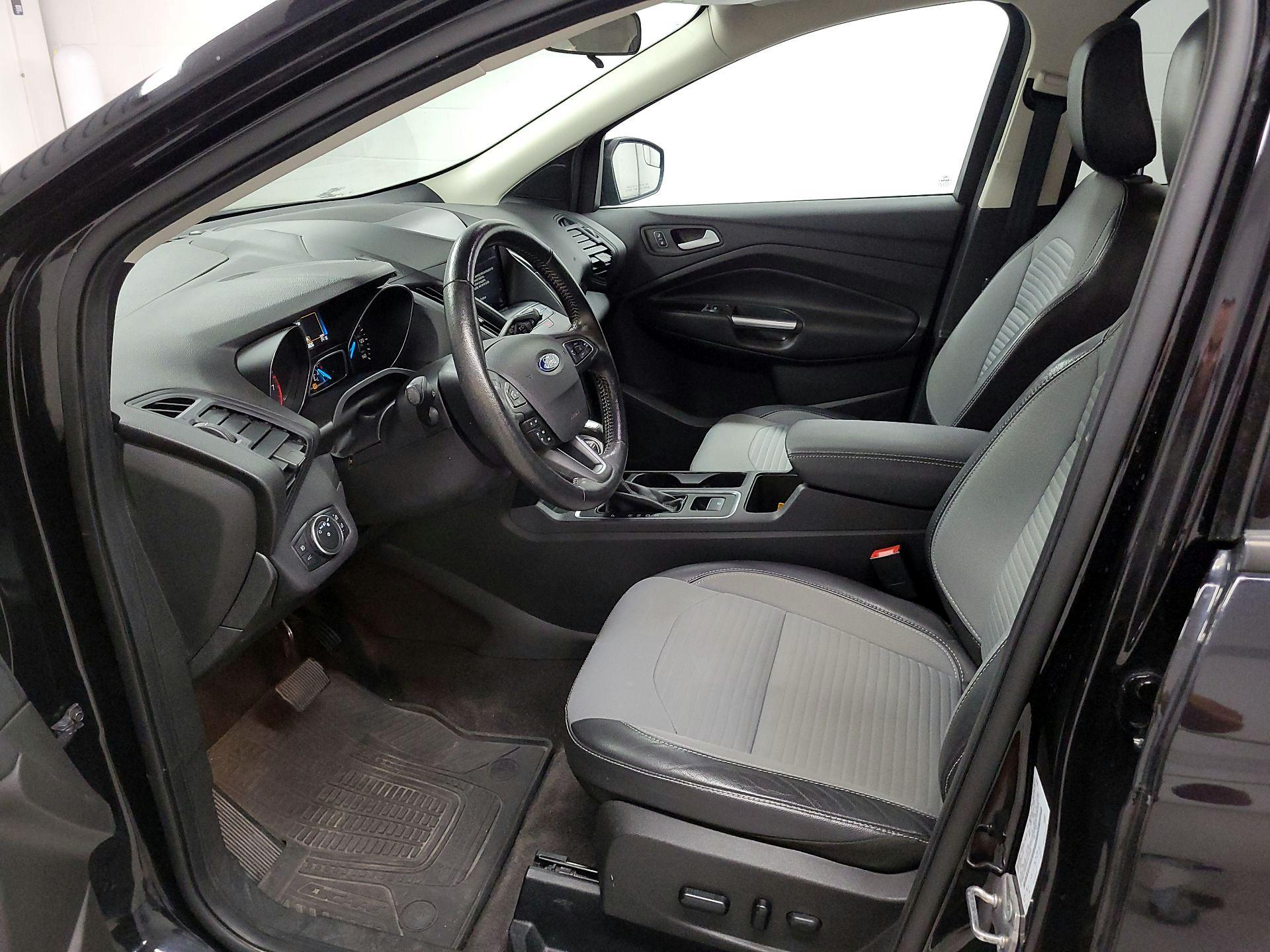 Thumbnail: 2019 Ford Escape - 11