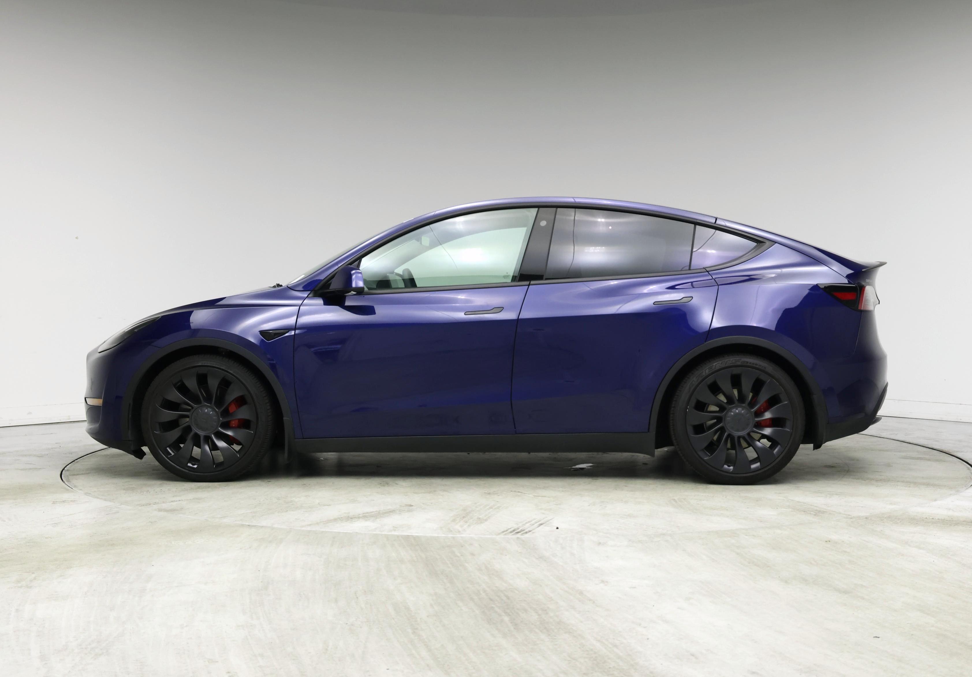 Thumbnail: 2022 Tesla Model Y - 3