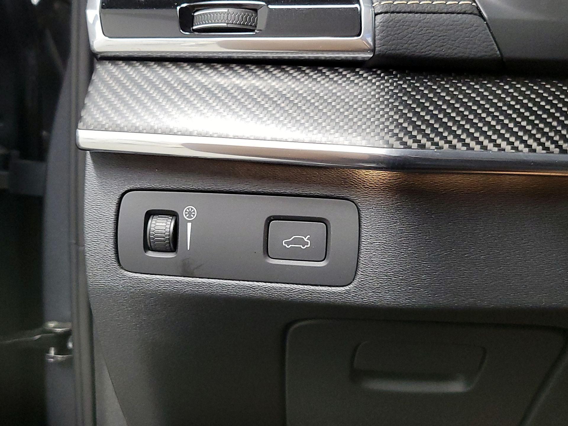 Thumbnail: 2019 Volvo XC90 - 13