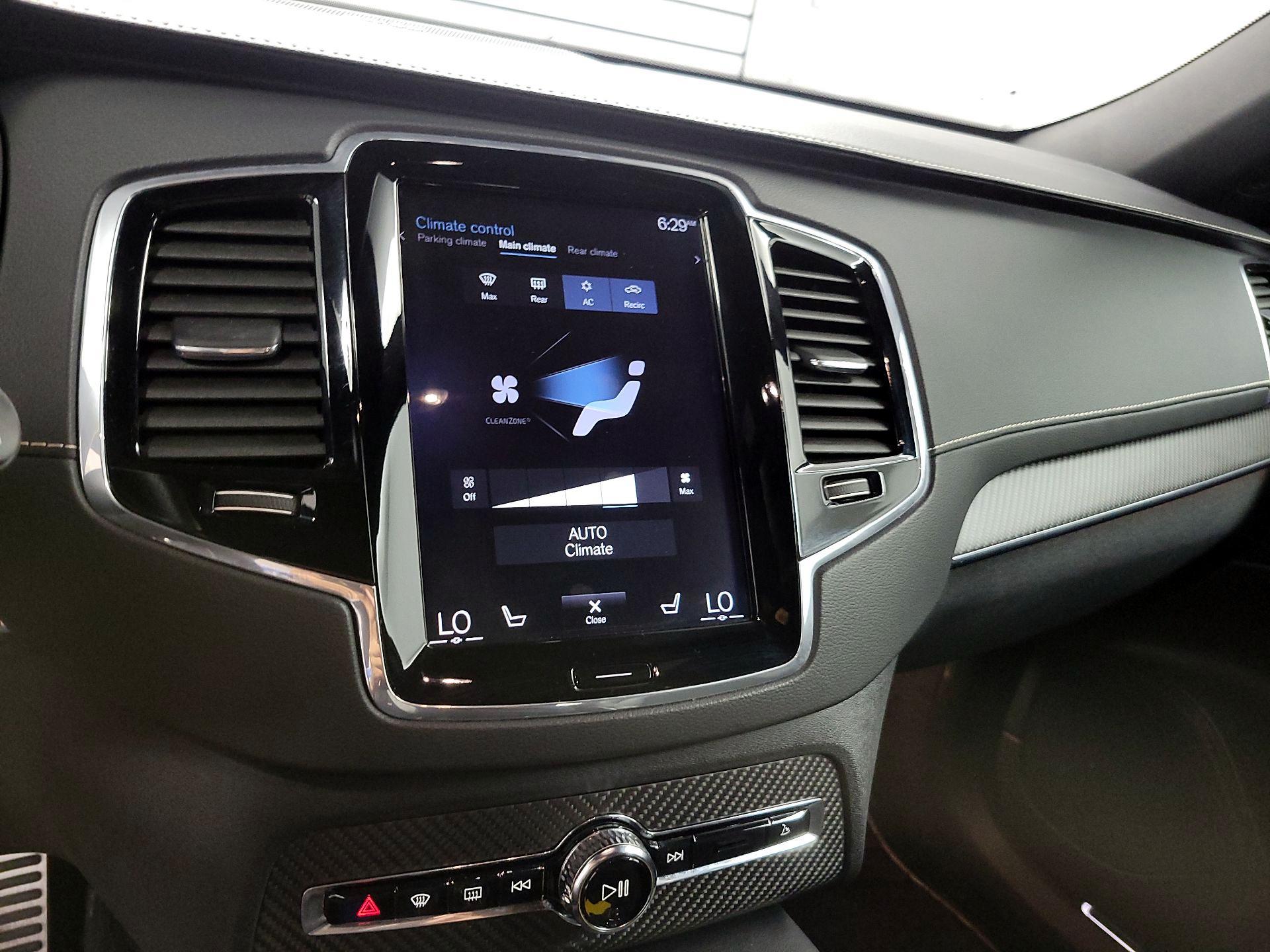 Thumbnail: 2019 Volvo XC90 - 16