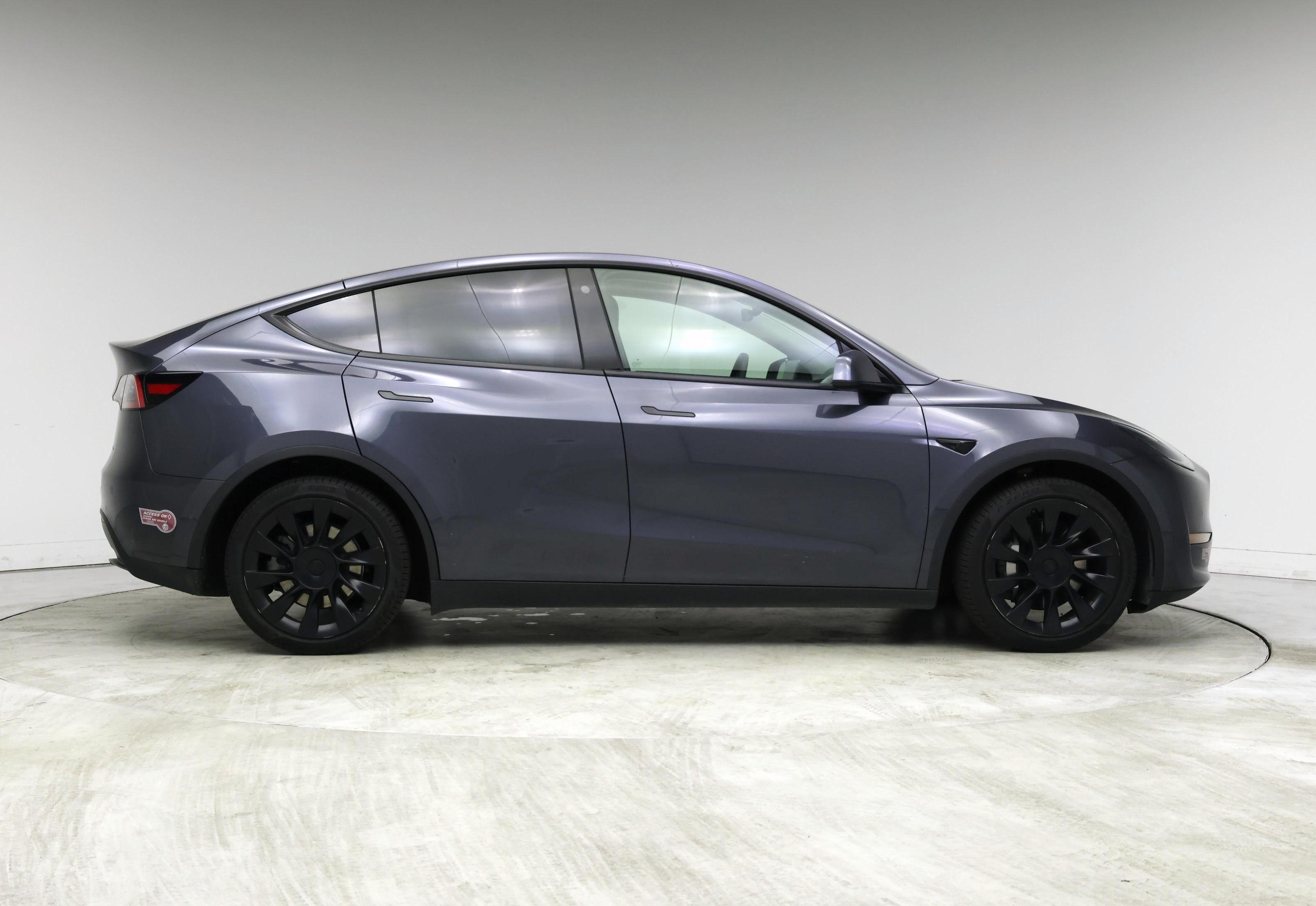 Thumbnail: 2021 Tesla Model Y - 7