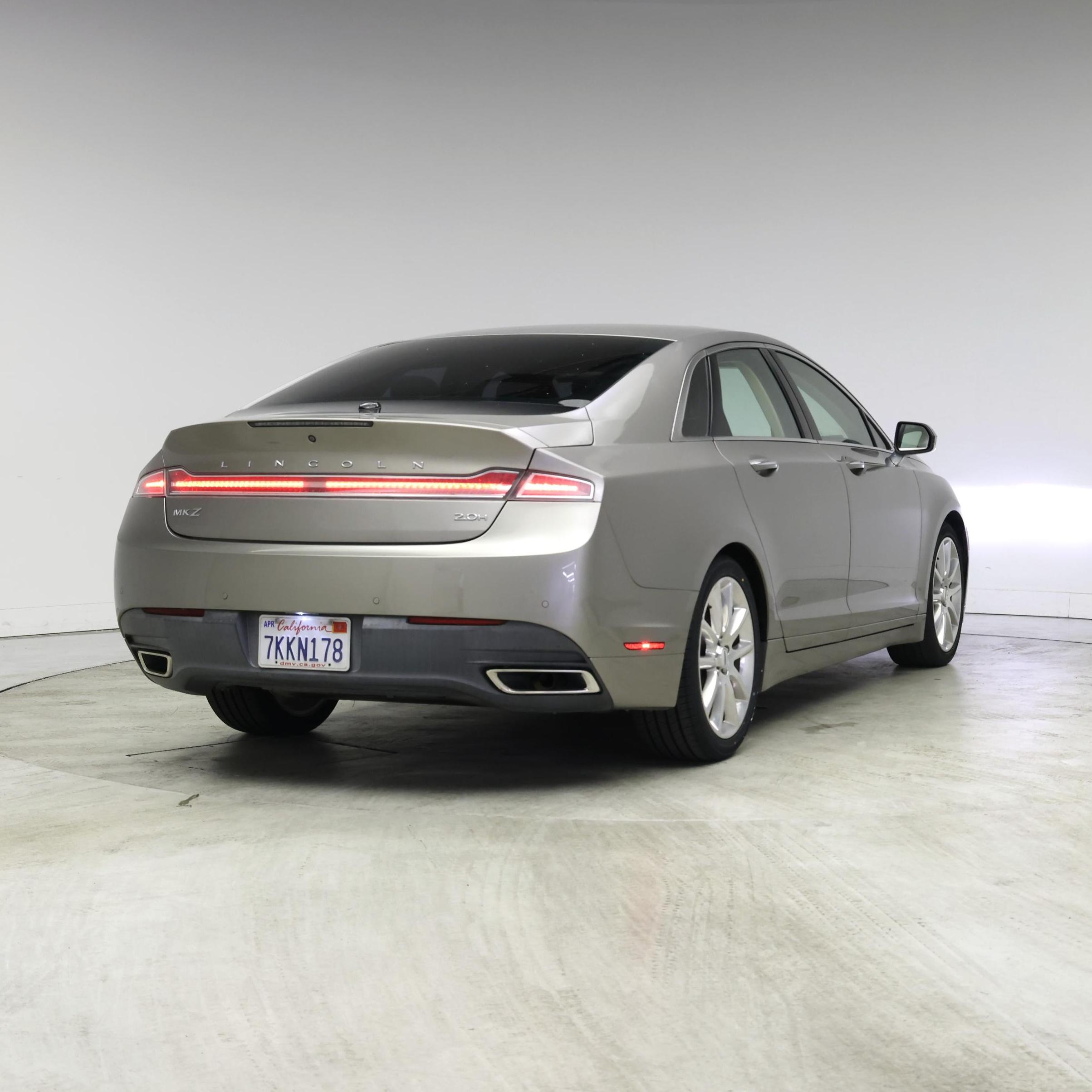 Thumbnail: 2015 Lincoln MKZ - 8
