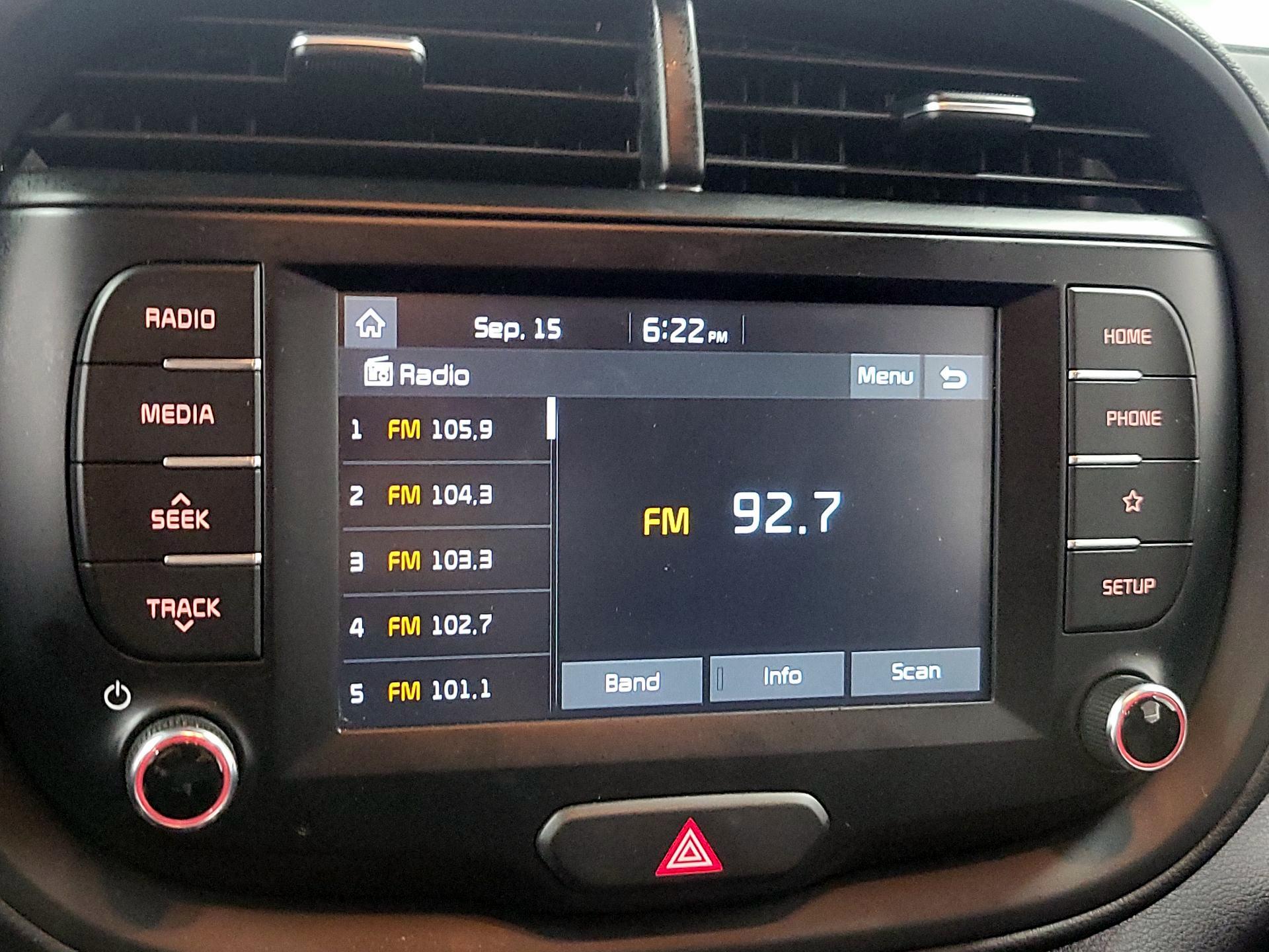 Thumbnail: 2020 Kia Soul - 15