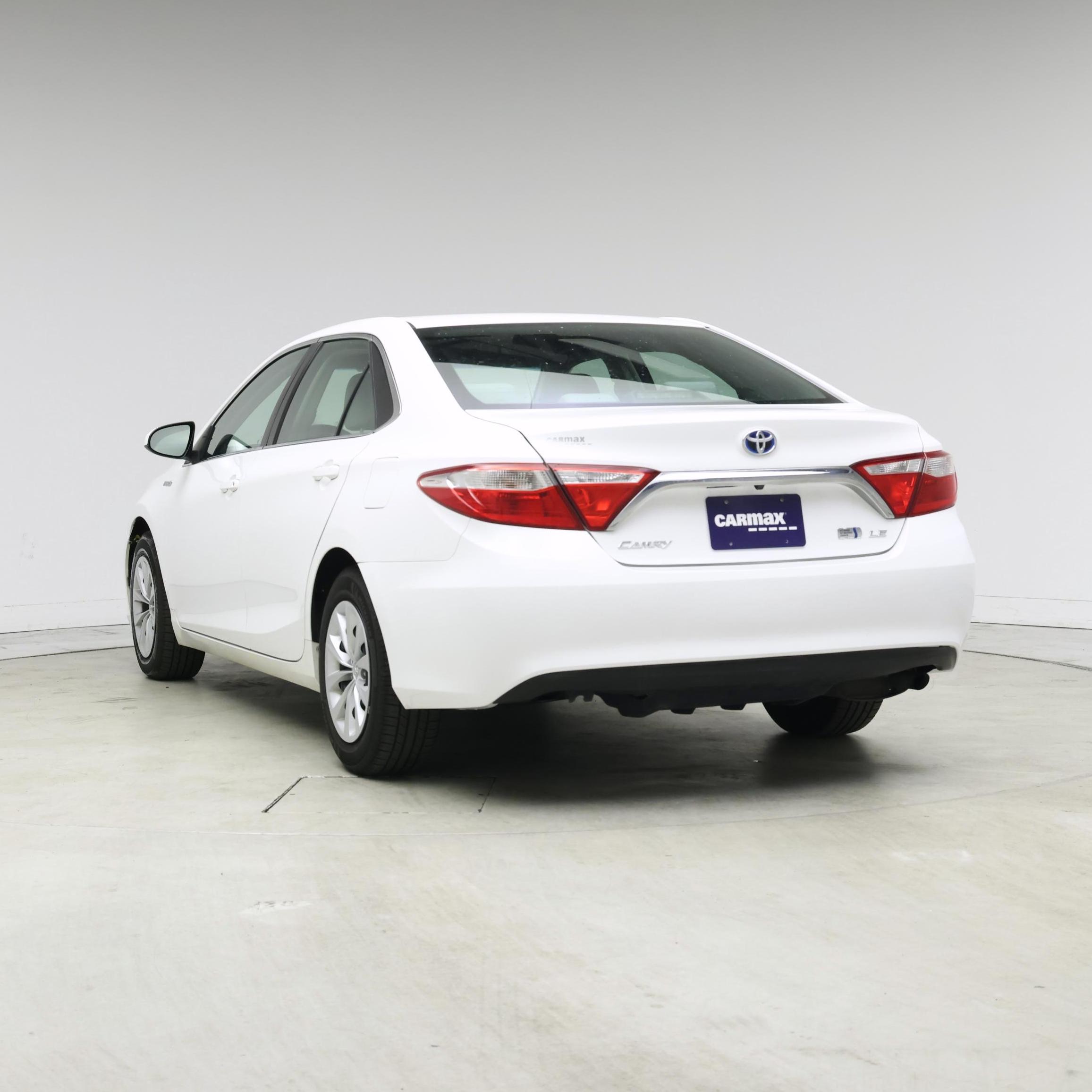 Thumbnail: 2015 Toyota Camry - 2