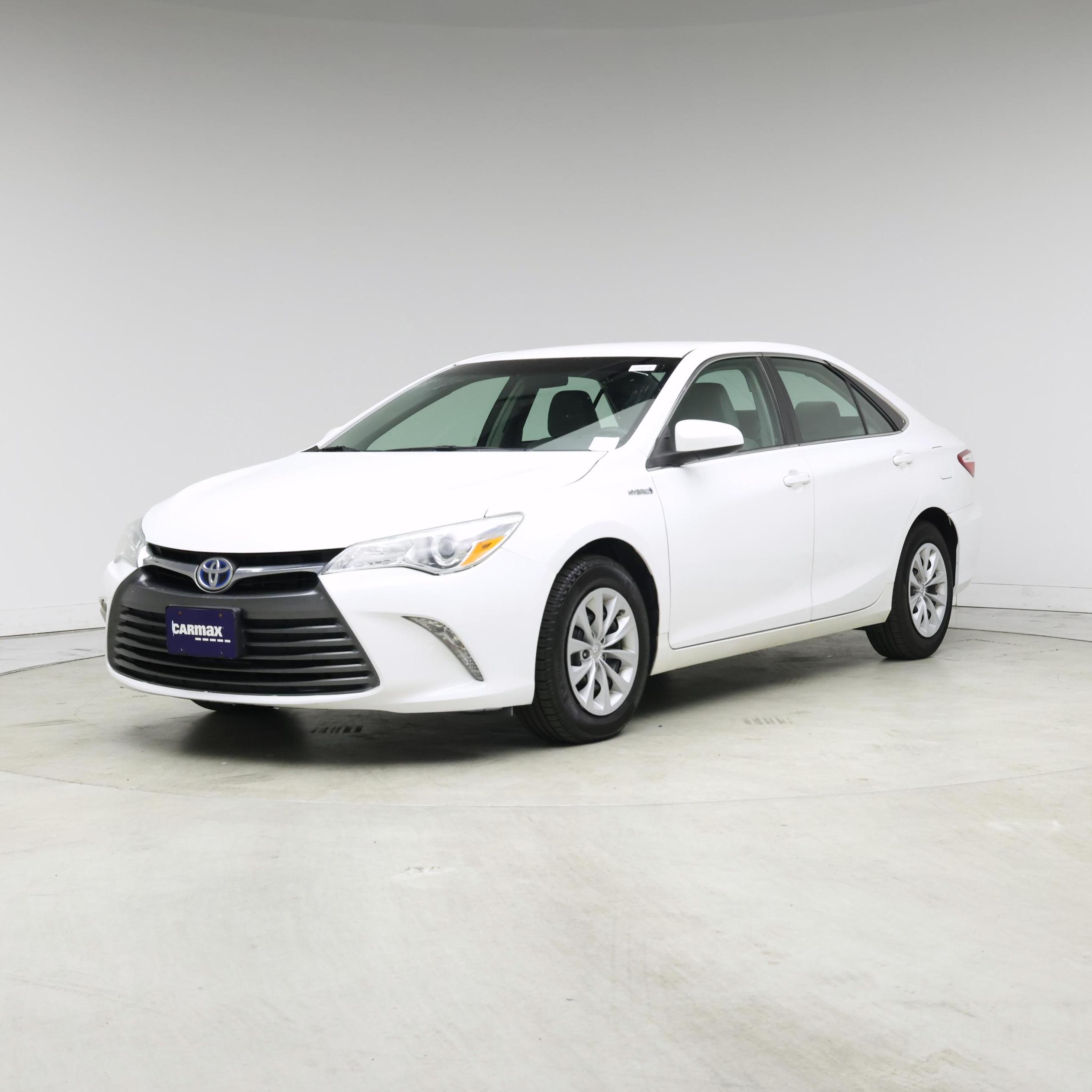 Thumbnail: 2015 Toyota Camry - 4