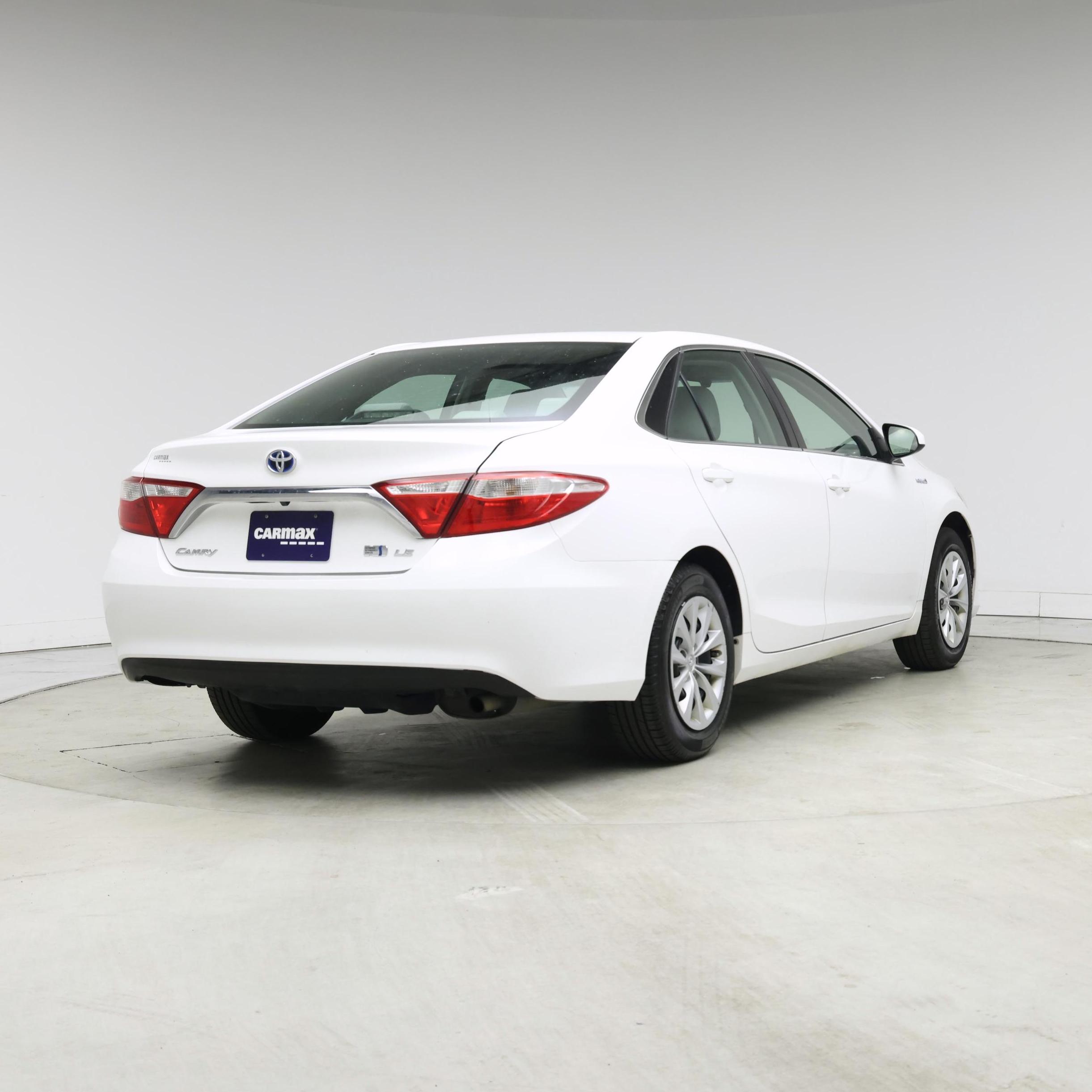 Thumbnail: 2015 Toyota Camry - 8