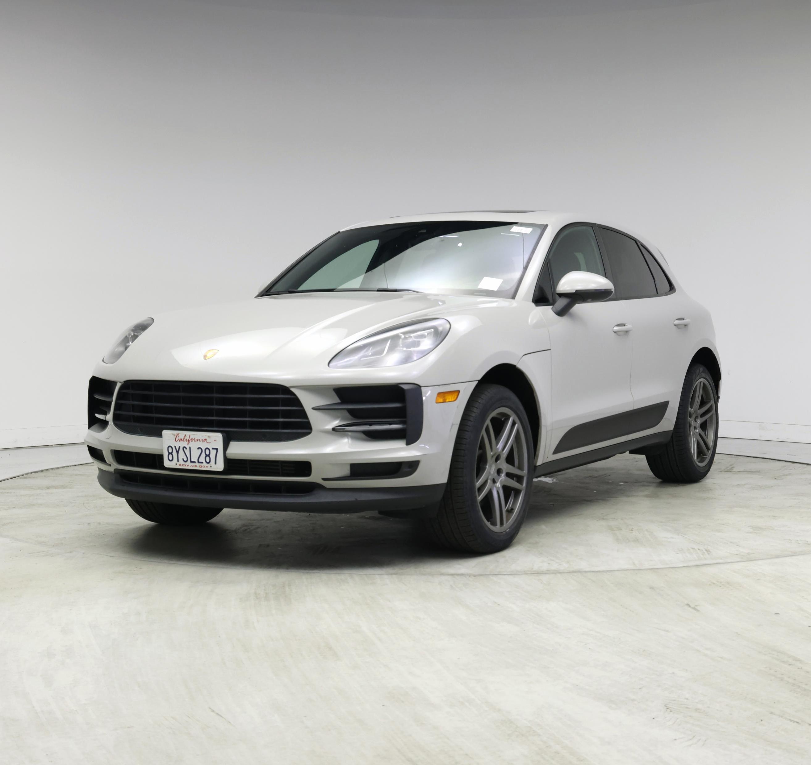 Thumbnail: 2020 Porsche Macan - 4