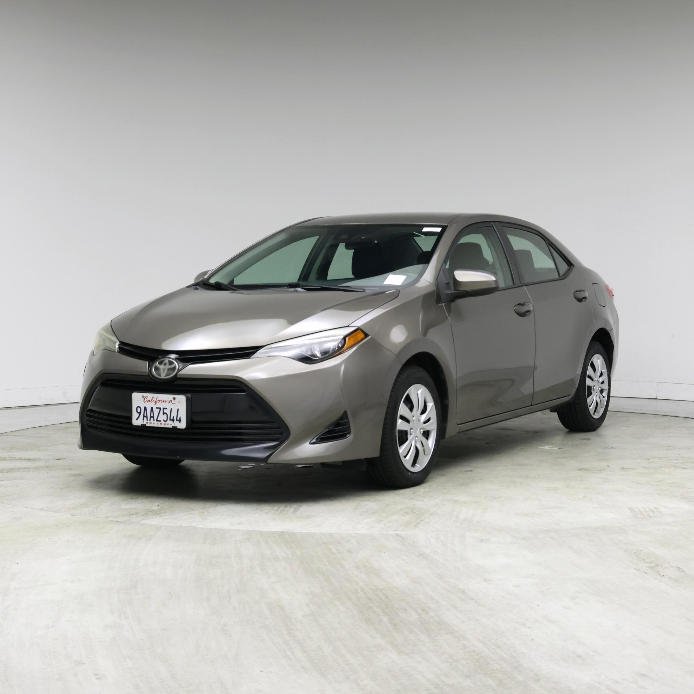Thumbnail: 2017 Toyota Corolla - 4