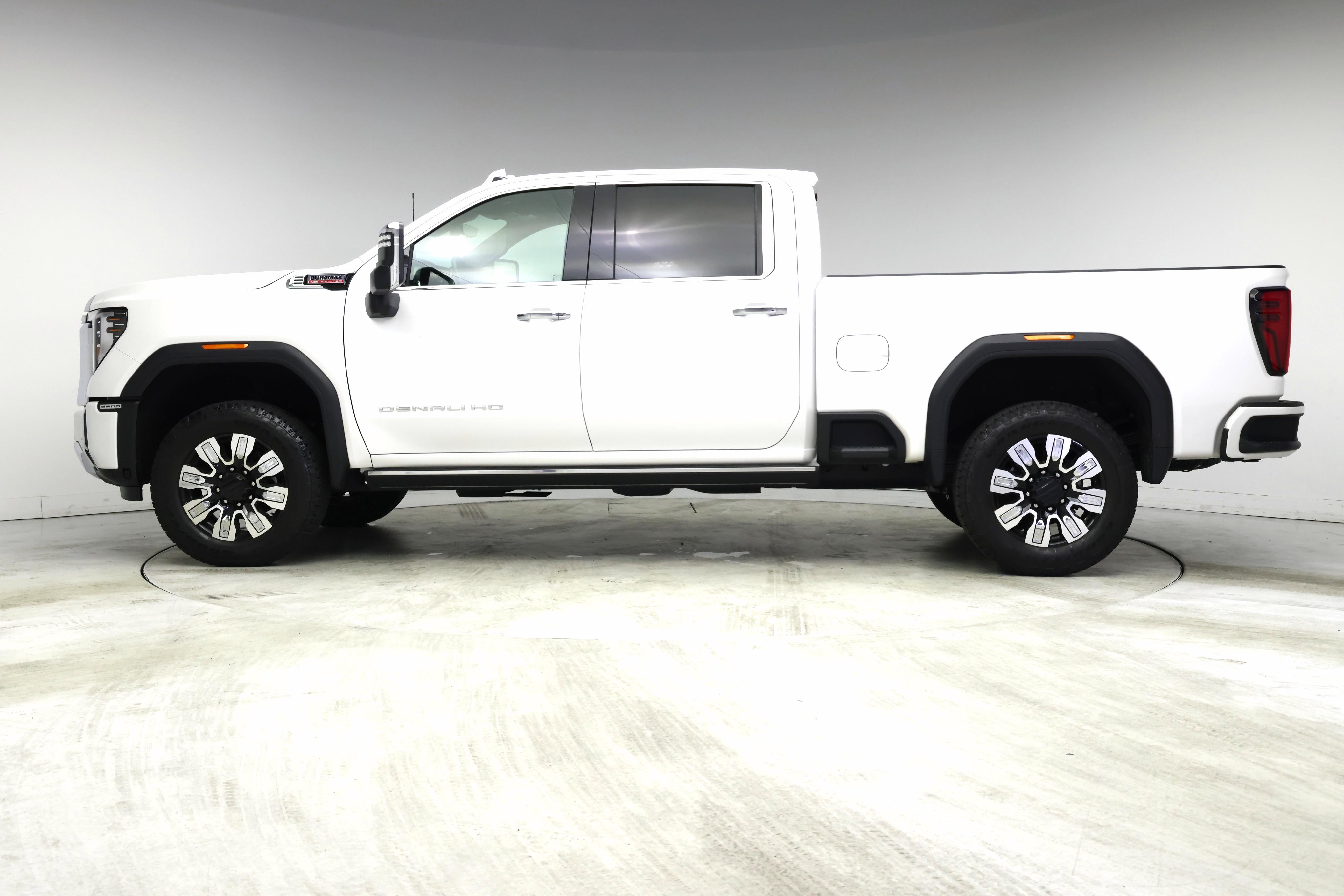Thumbnail: 2024 GMC Sierra 2500 - 3