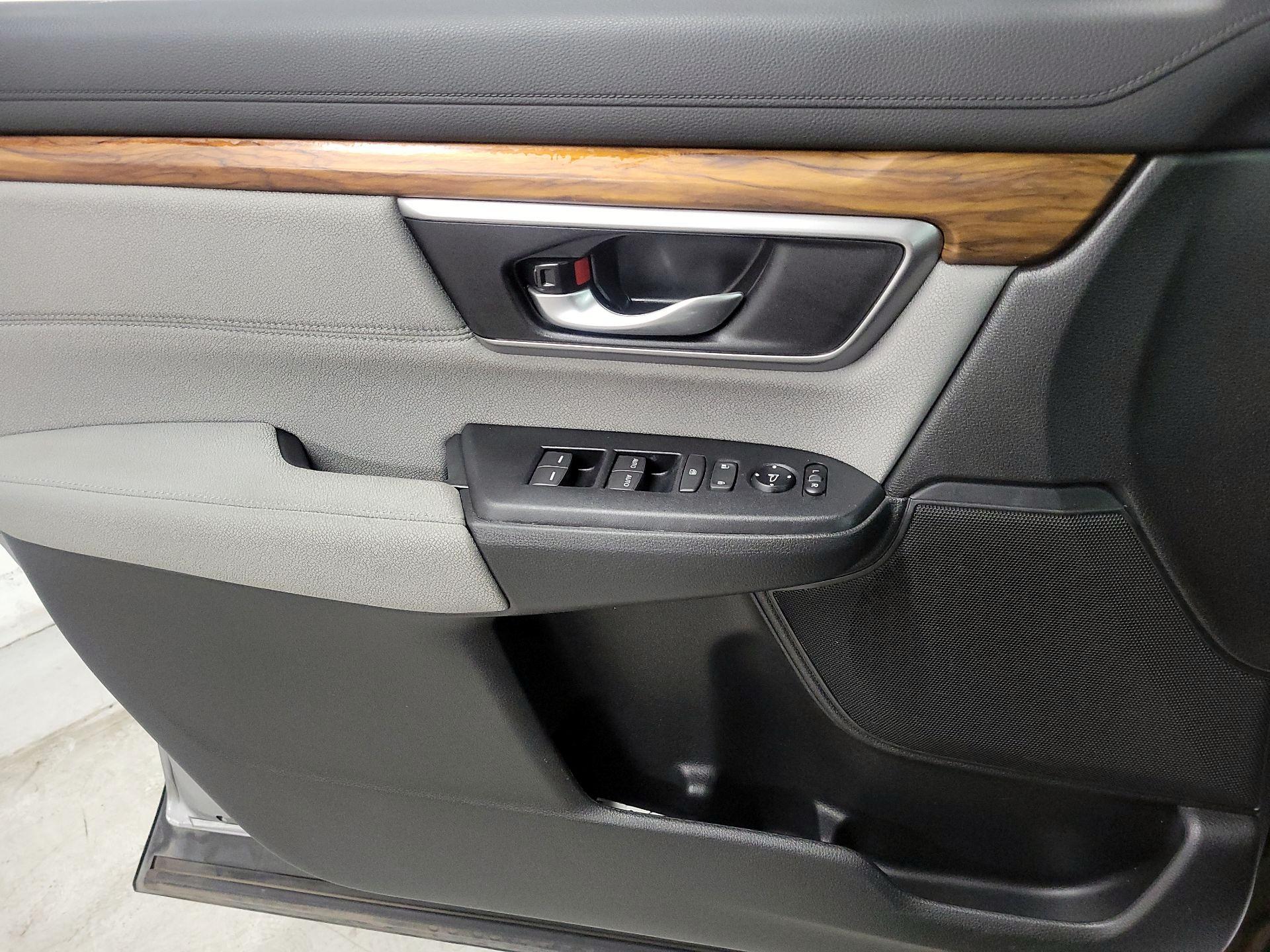 Thumbnail: 2018 Honda CR-V - 12