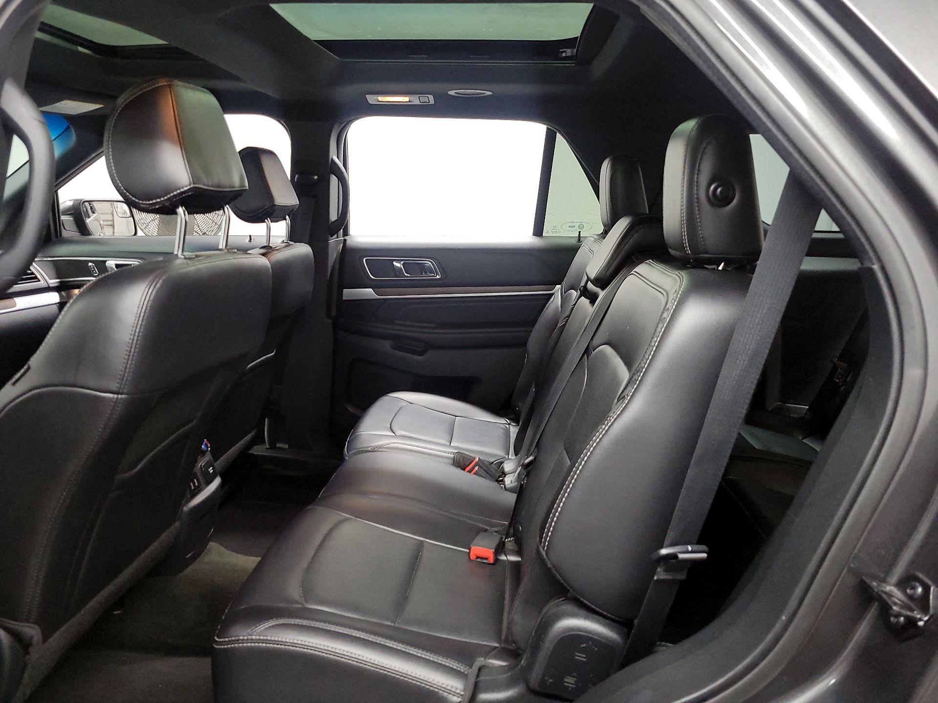Thumbnail: 2017 Ford Explorer - 17