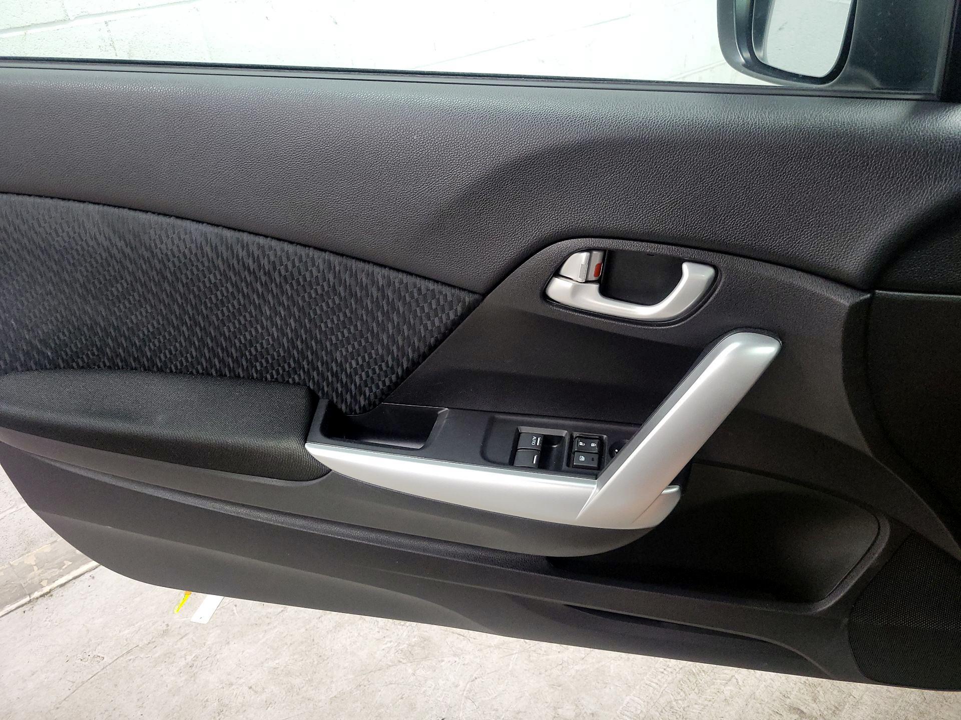 Thumbnail: 2014 Honda Civic - 12