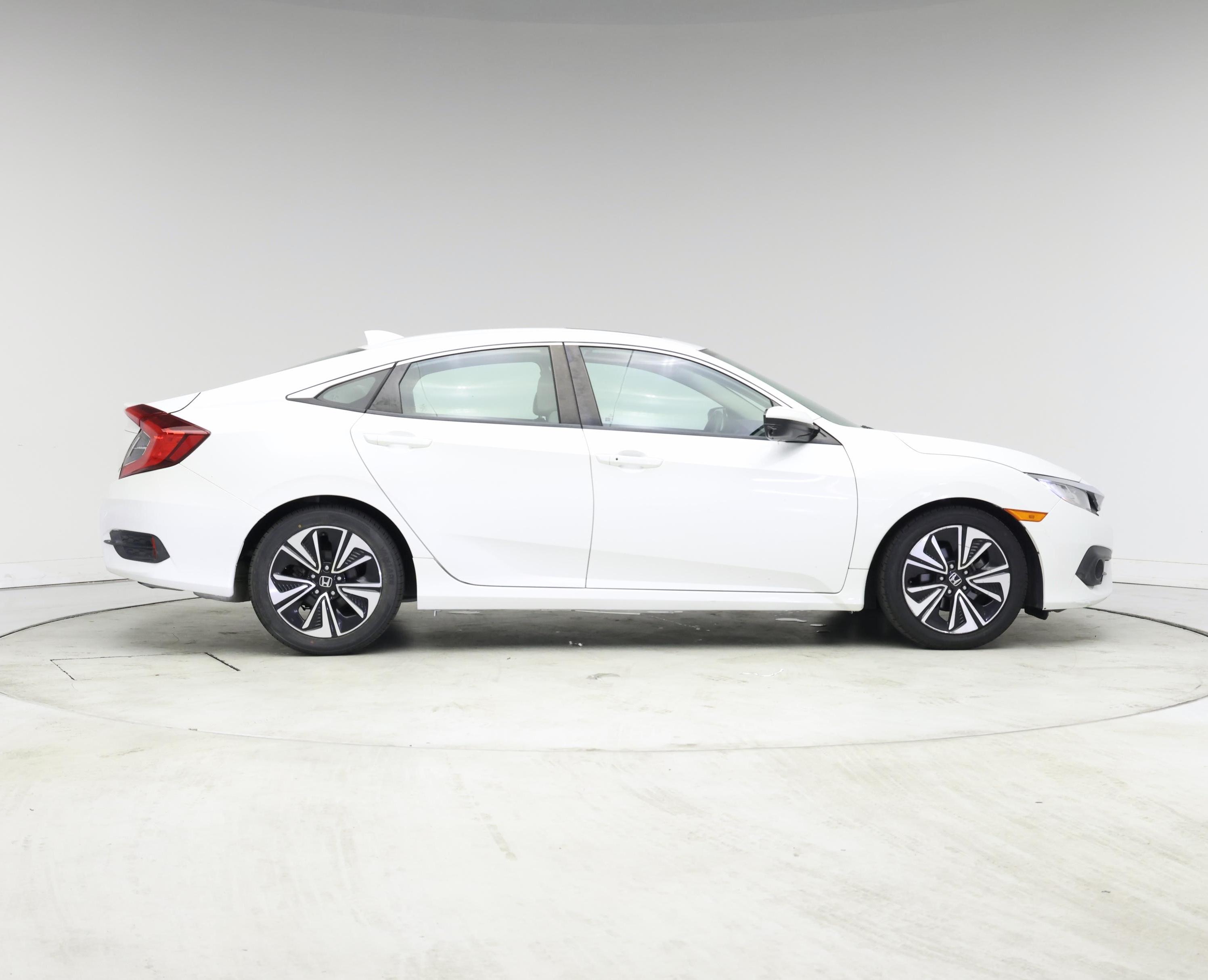 Thumbnail: 2017 Honda Civic - 7