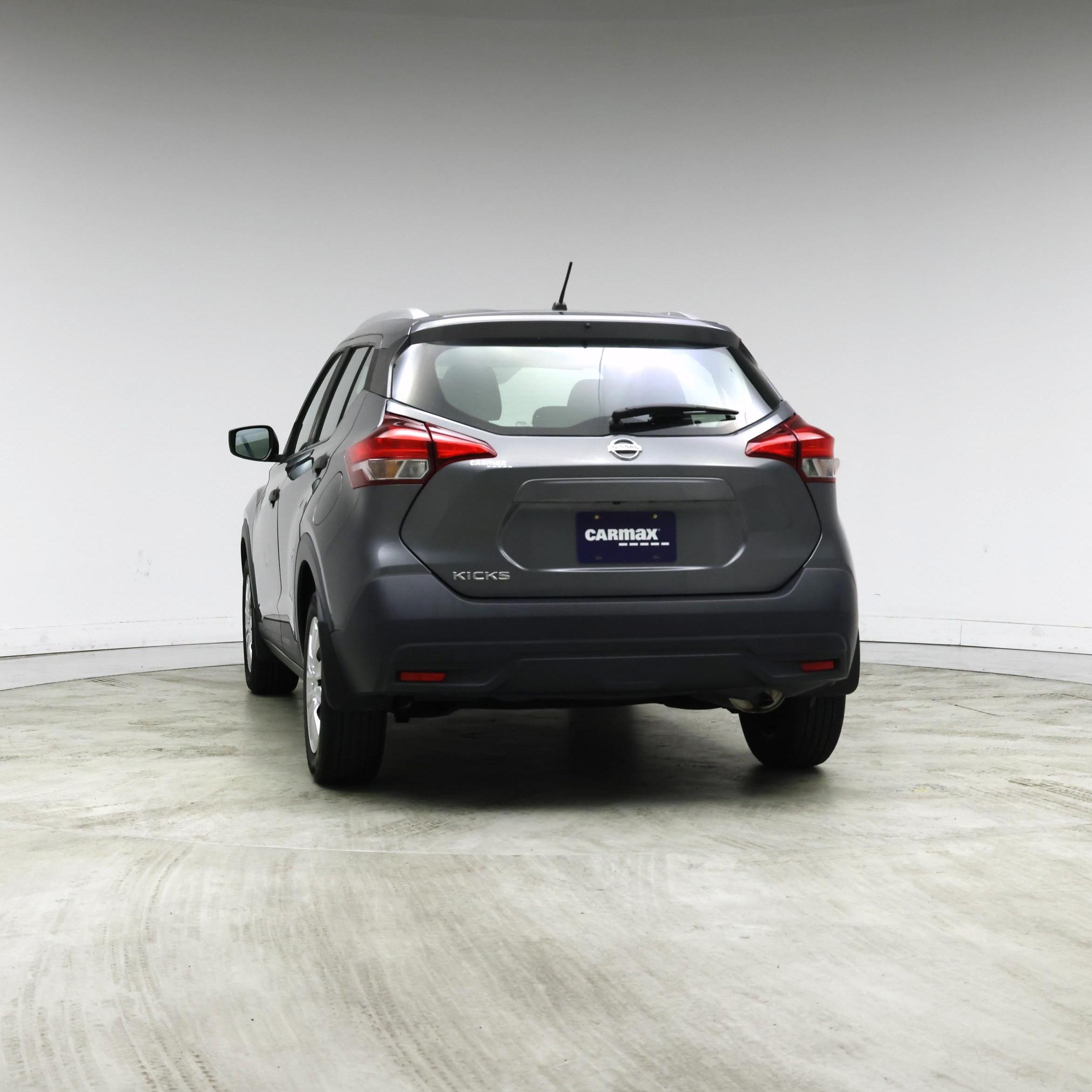 Thumbnail: 2019 Nissan Kicks - 6
