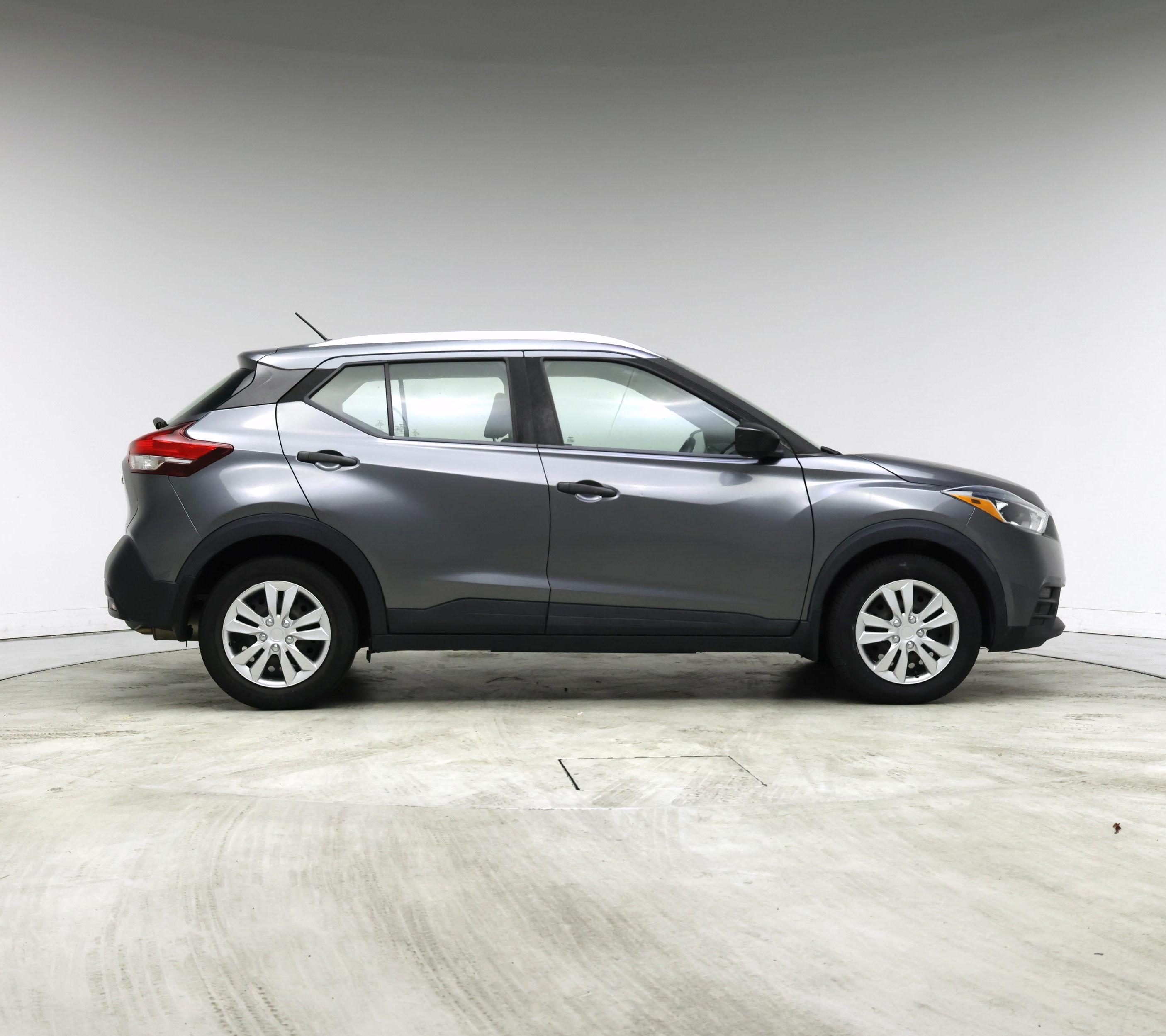 Thumbnail: 2019 Nissan Kicks - 7