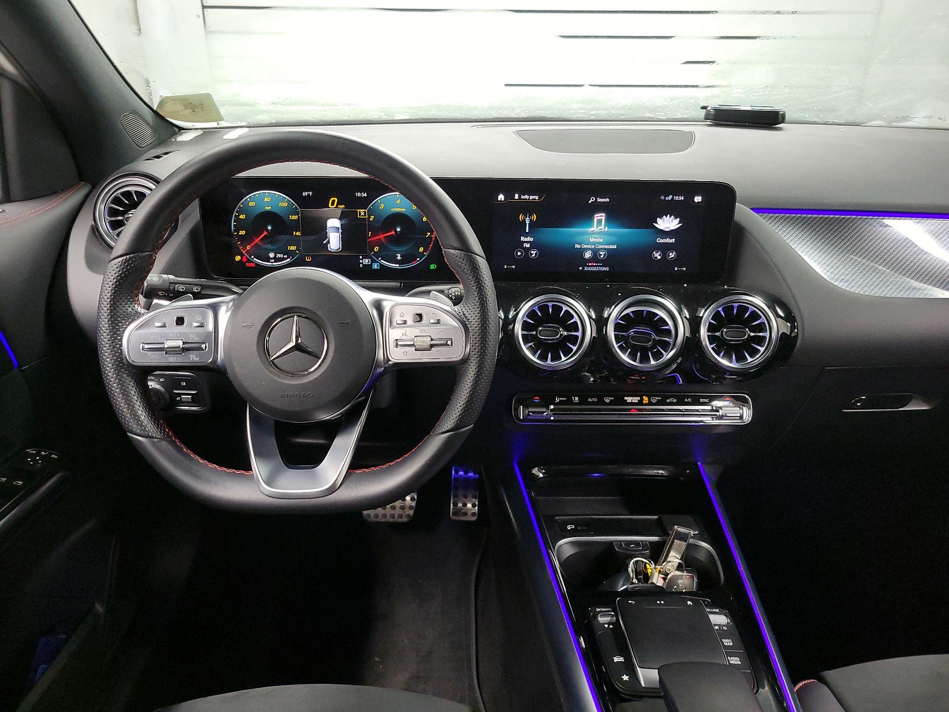 Thumbnail: 2022 Mercedes-Benz GLA - 9