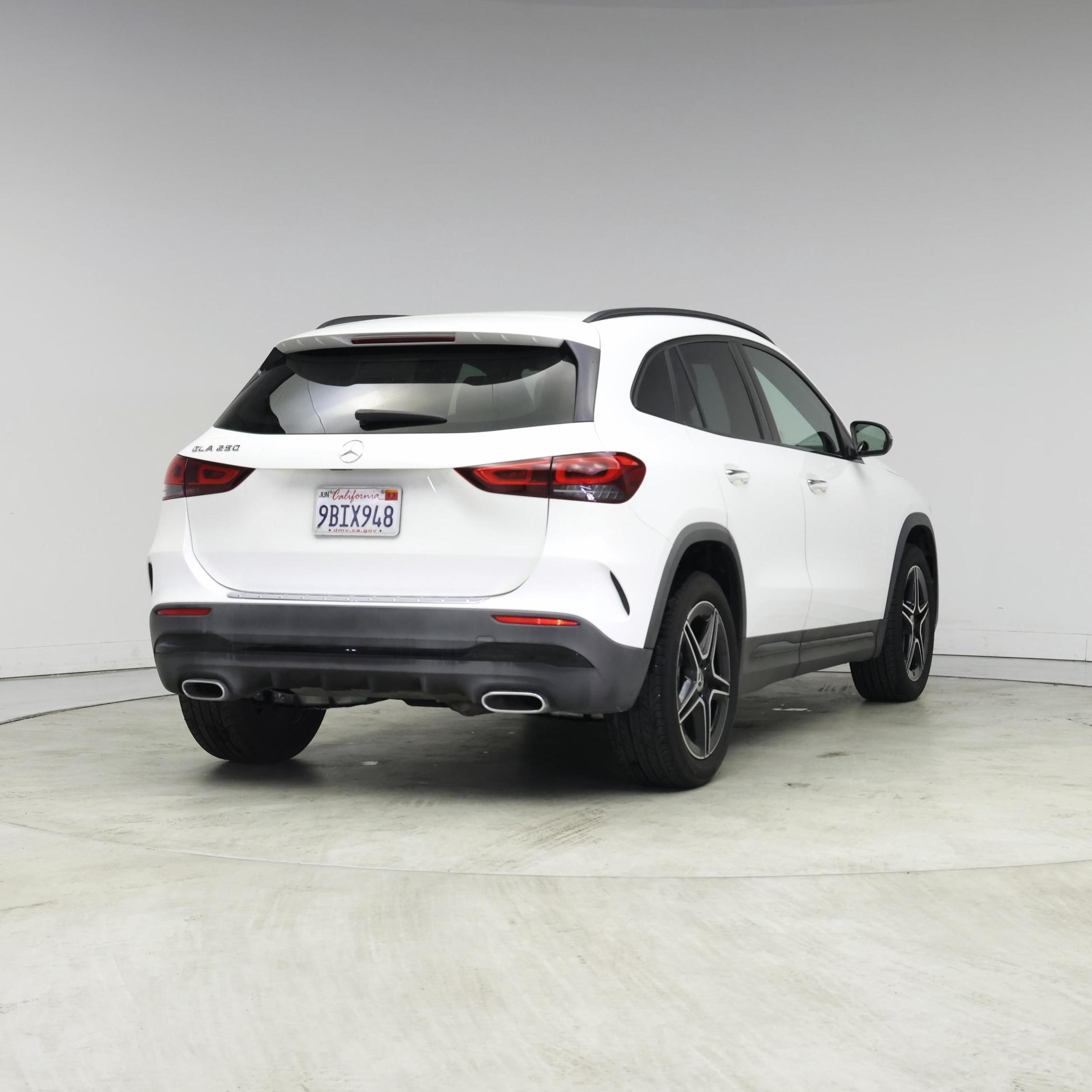 Thumbnail: 2022 Mercedes-Benz GLA - 8