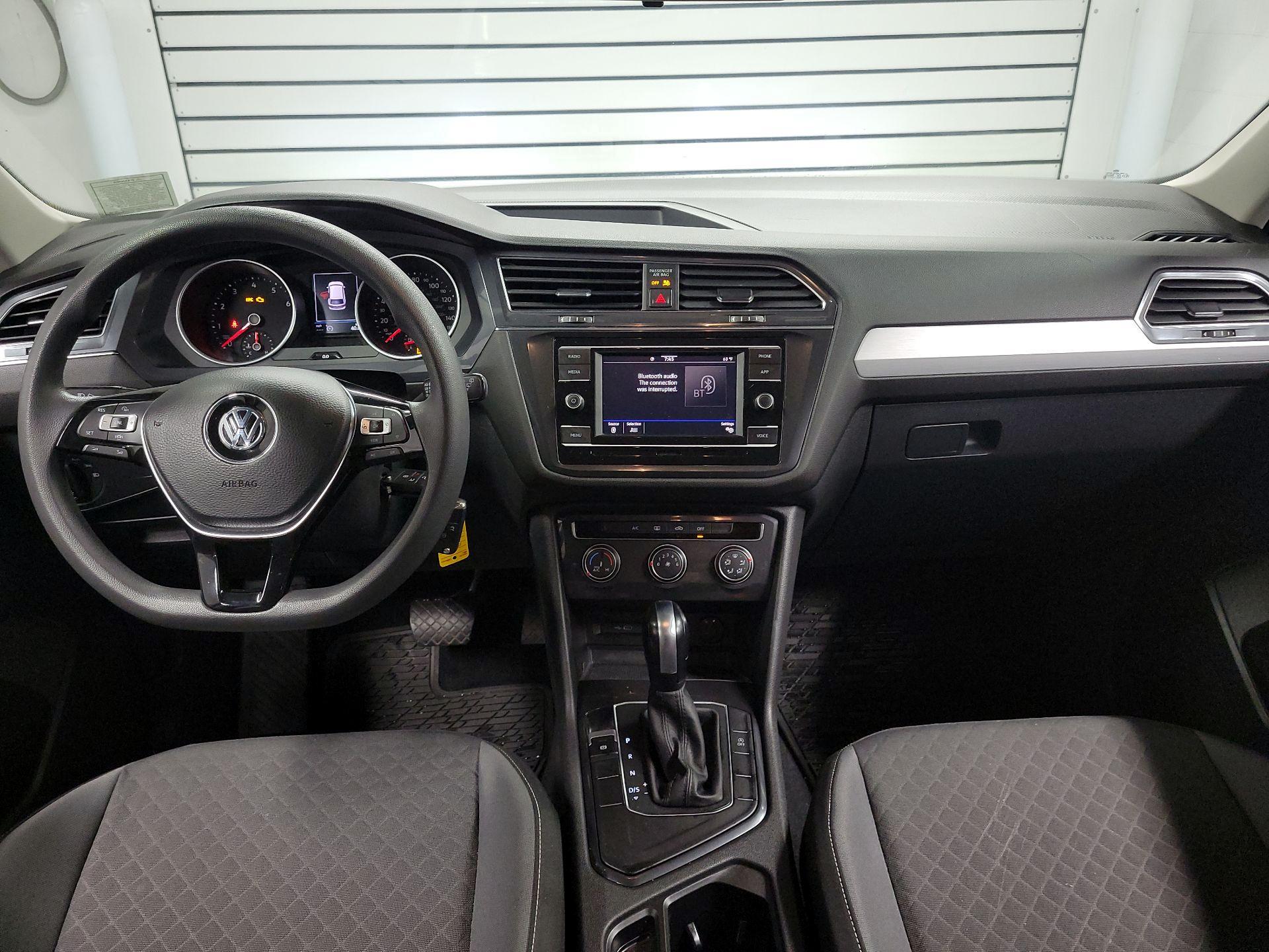 Thumbnail: 2021 Volkswagen Tiguan - 9