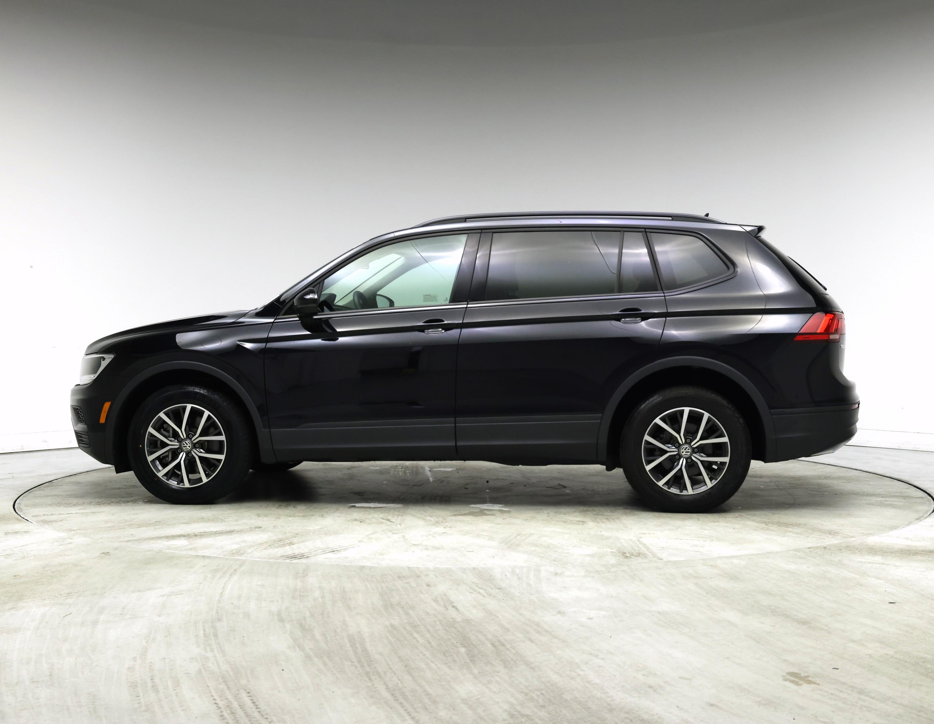 Thumbnail: 2021 Volkswagen Tiguan - 3