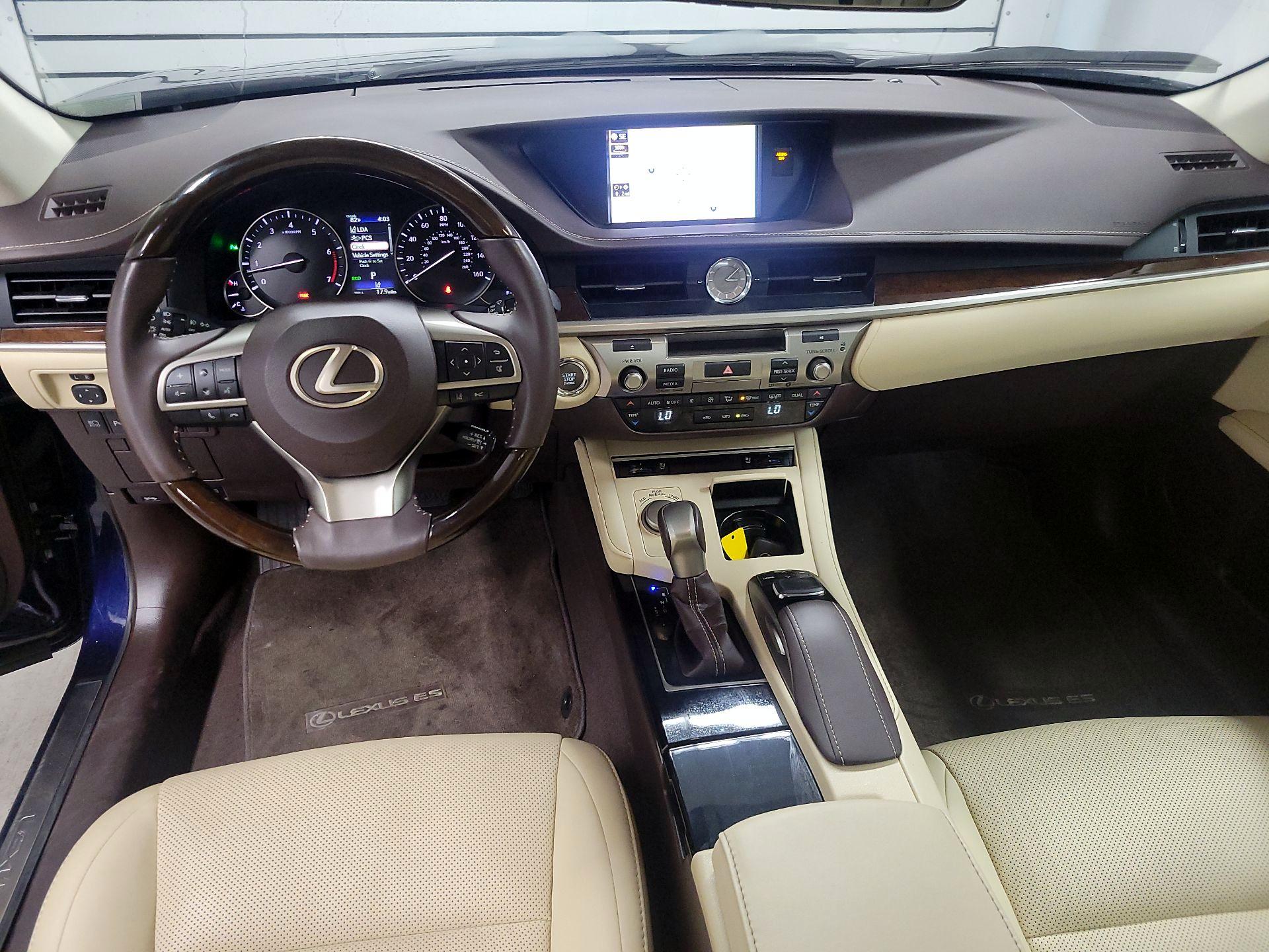 Thumbnail: 2018 Lexus ES - 9