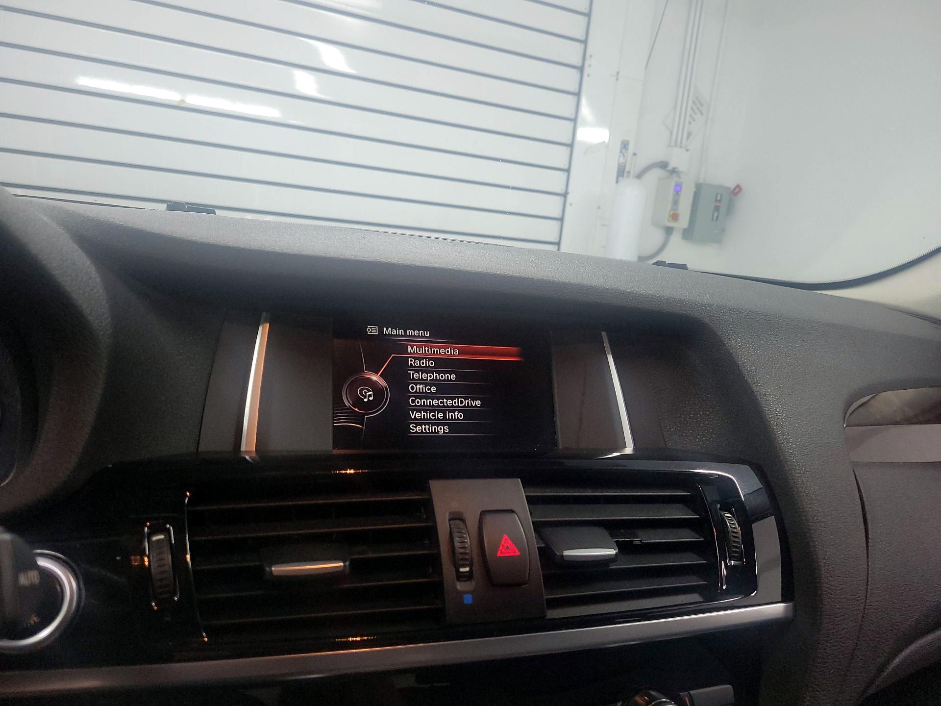 Thumbnail: 2016 BMW X3 - 14