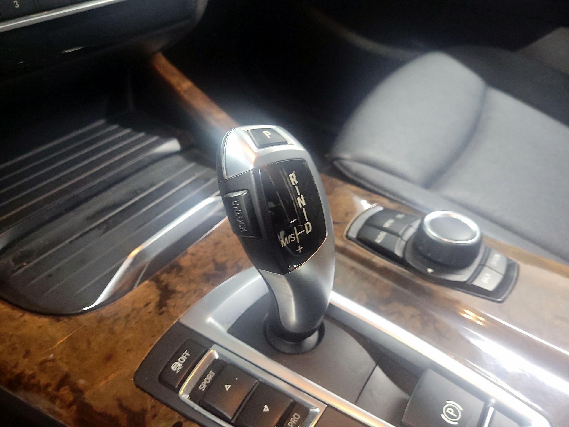 Thumbnail: 2016 BMW X3 - 16