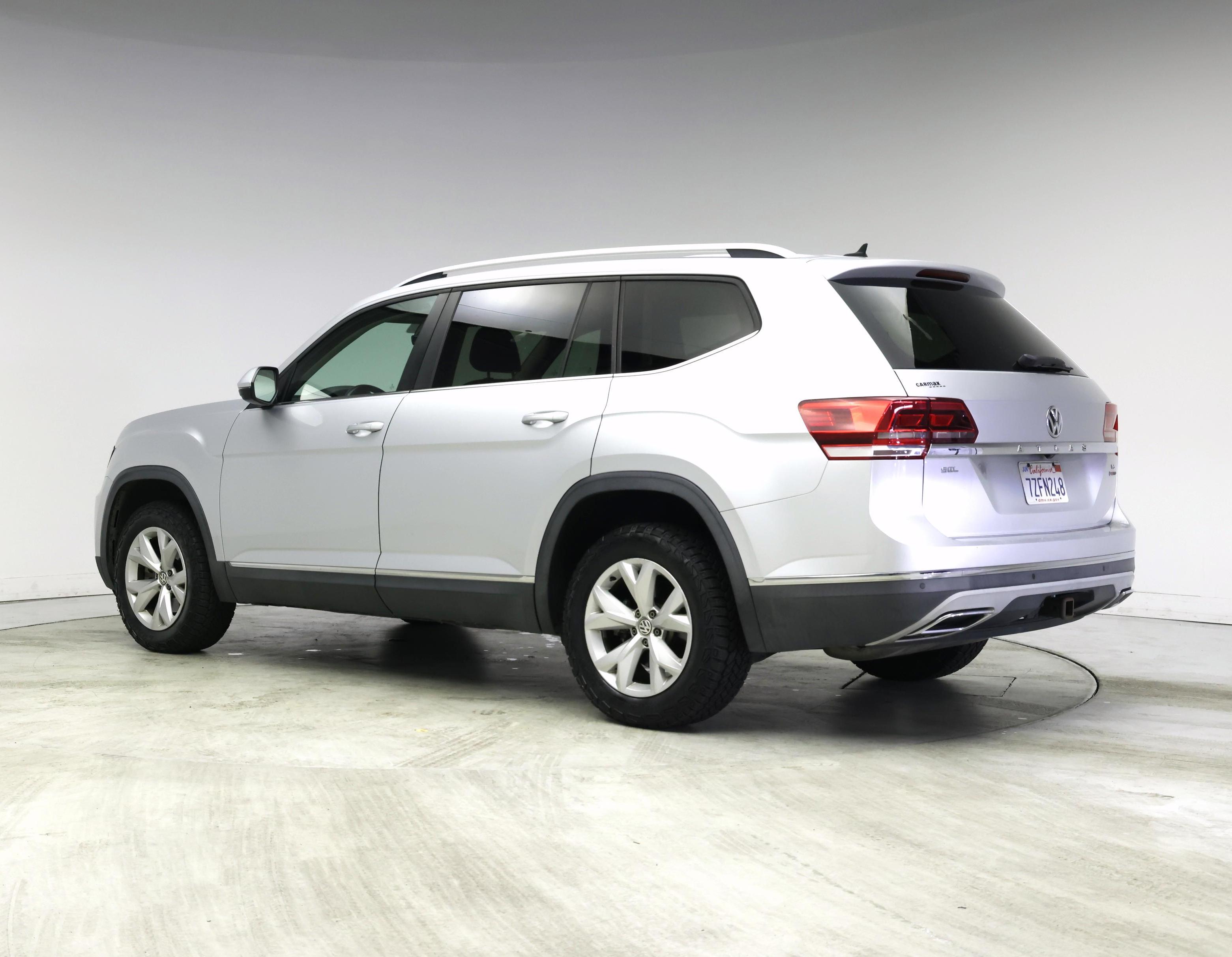 Thumbnail: 2018 Volkswagen Atlas - 2