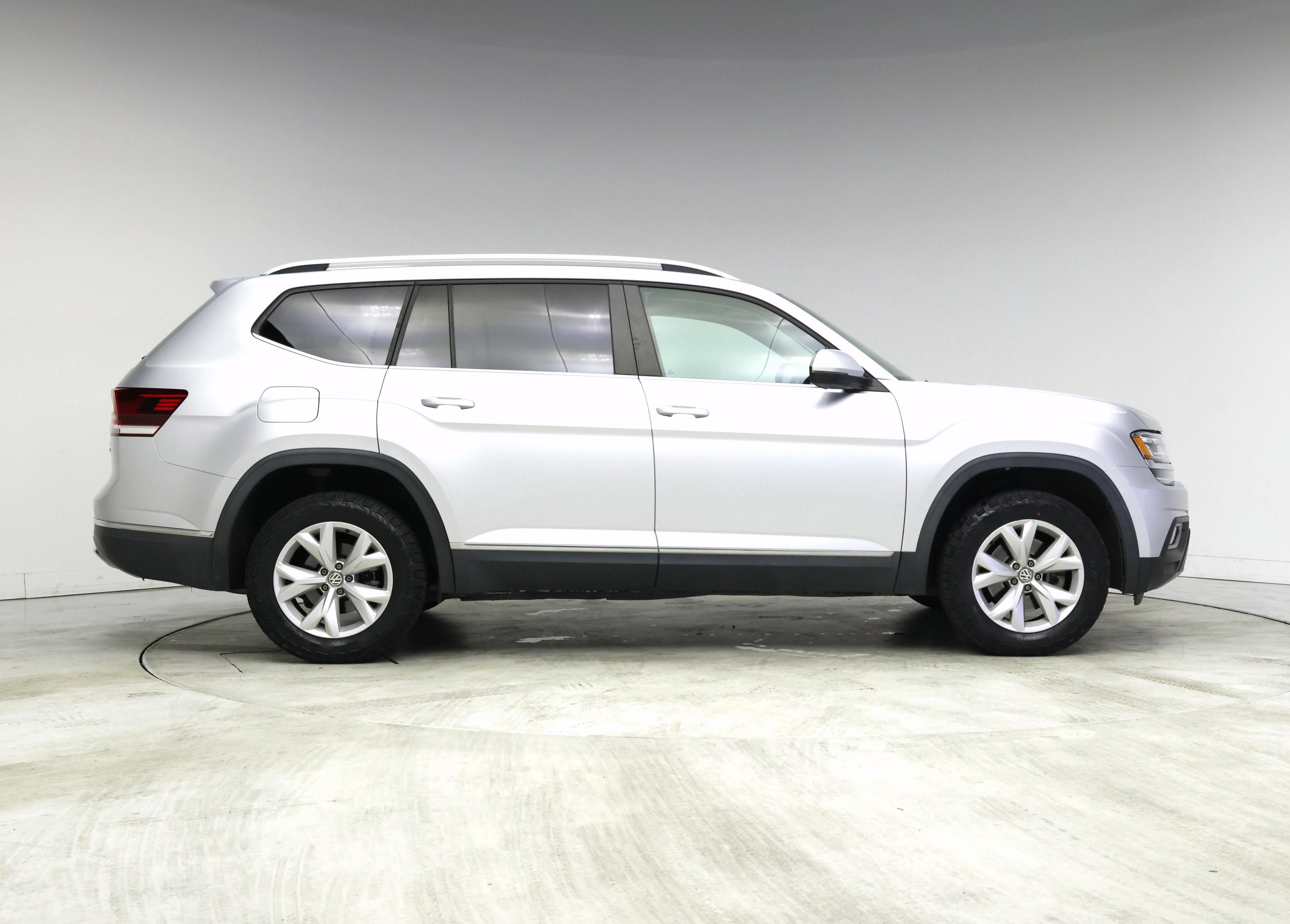 Thumbnail: 2018 Volkswagen Atlas - 7