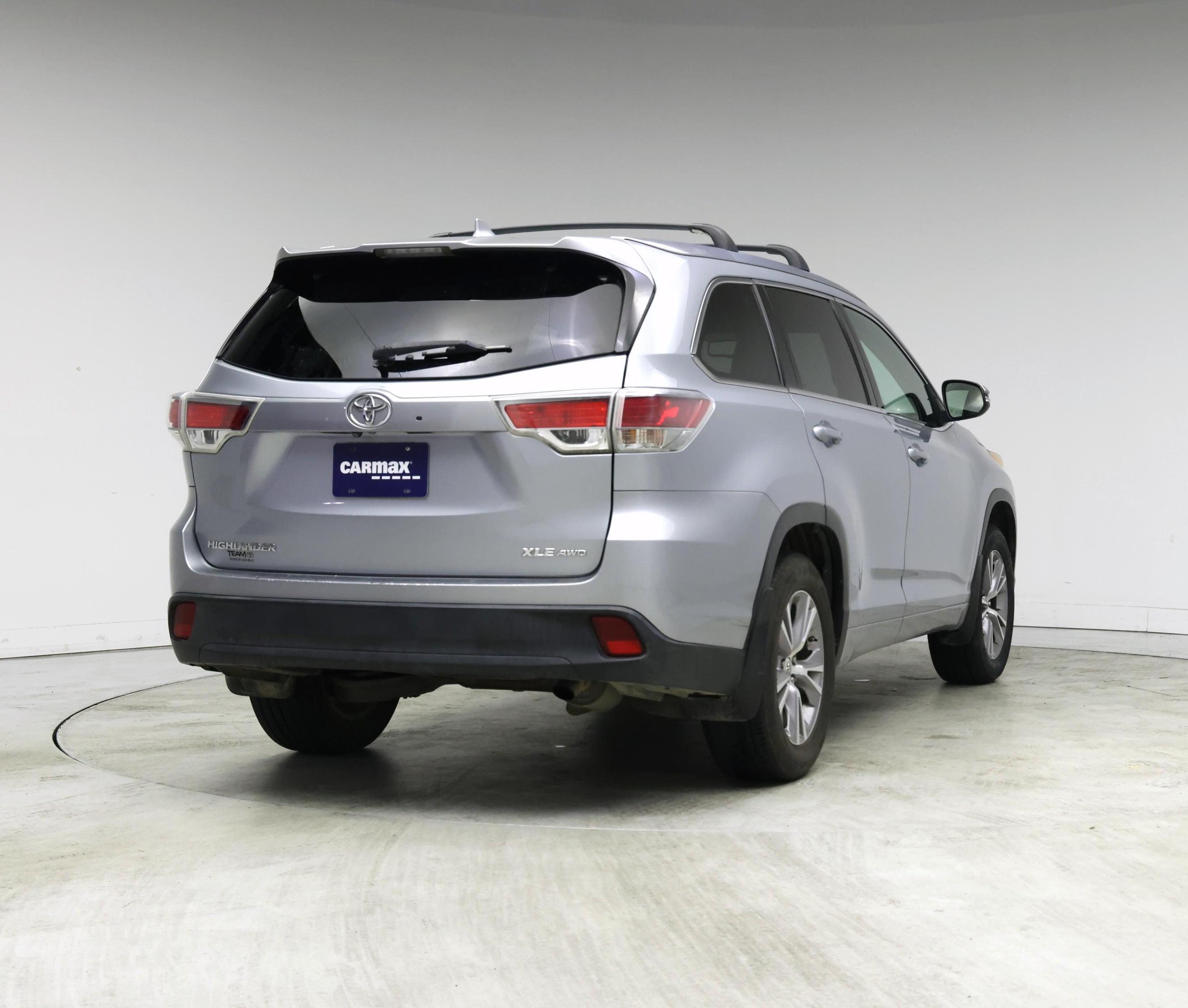 Thumbnail: 2014 Toyota Highlander - 8