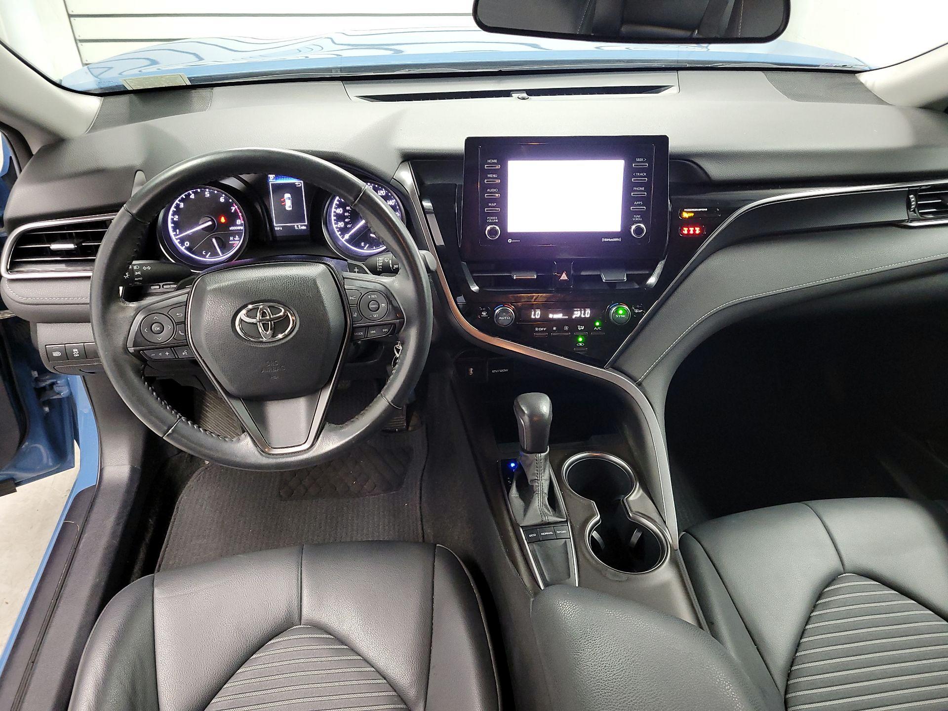 Thumbnail: 2023 Toyota Camry - 9