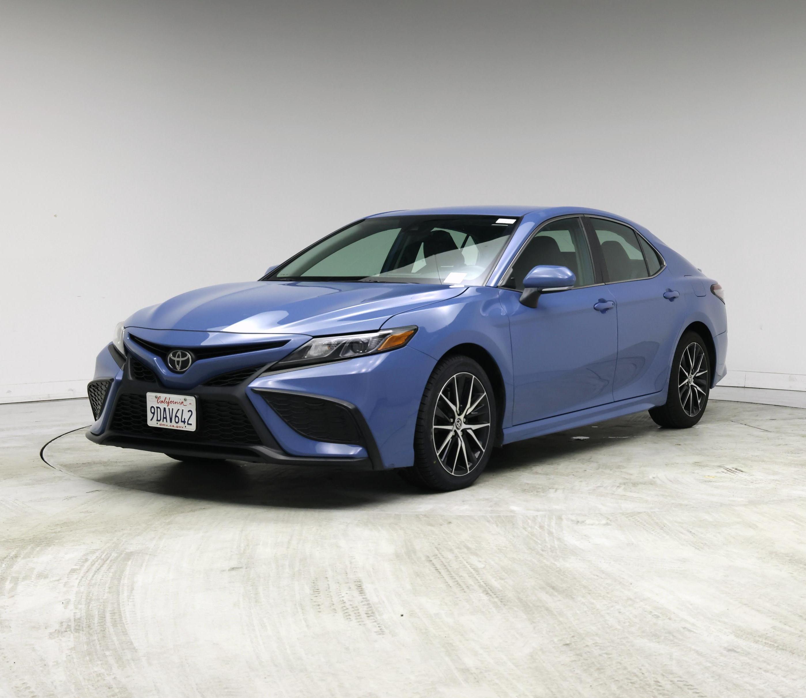 Thumbnail: 2023 Toyota Camry - 4