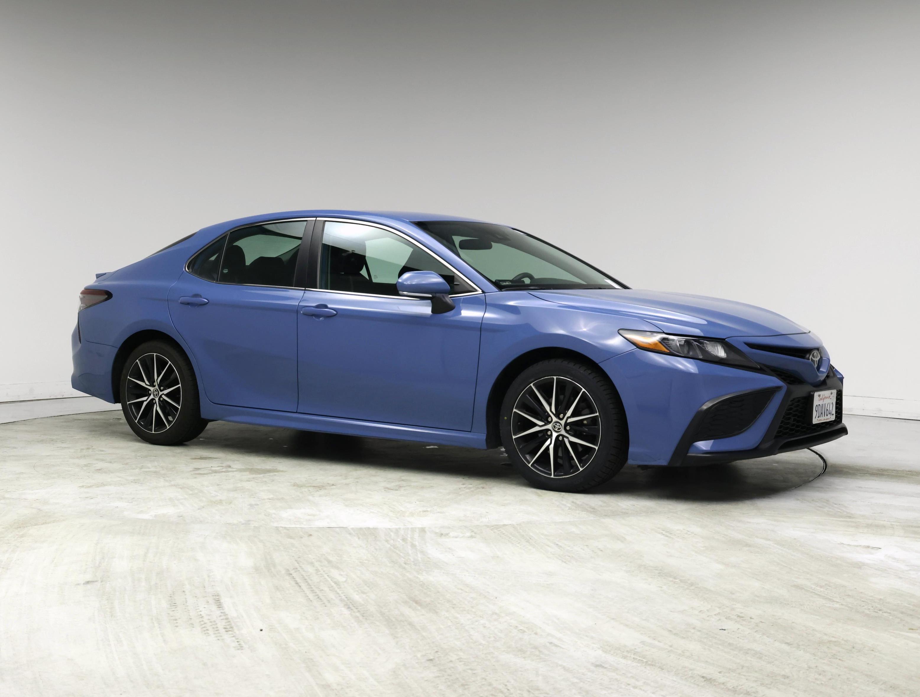 Thumbnail: 2023 Toyota Camry - 8