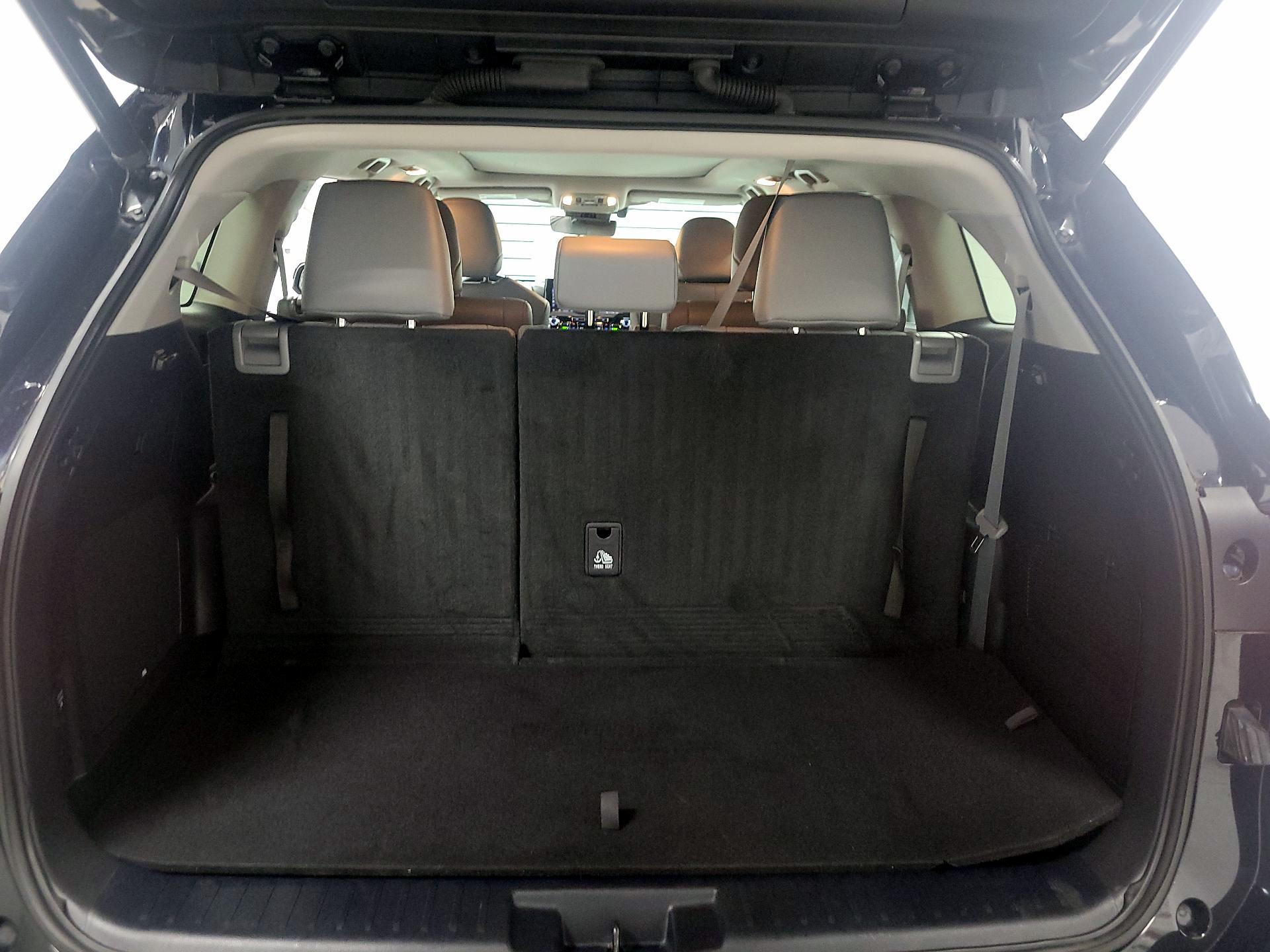 Thumbnail: 2021 Toyota Highlander - 19