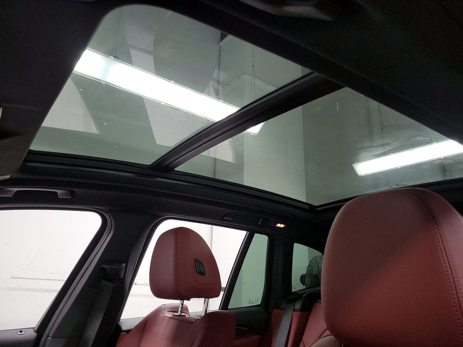 Thumbnail: 2023 BMW X3 - 18