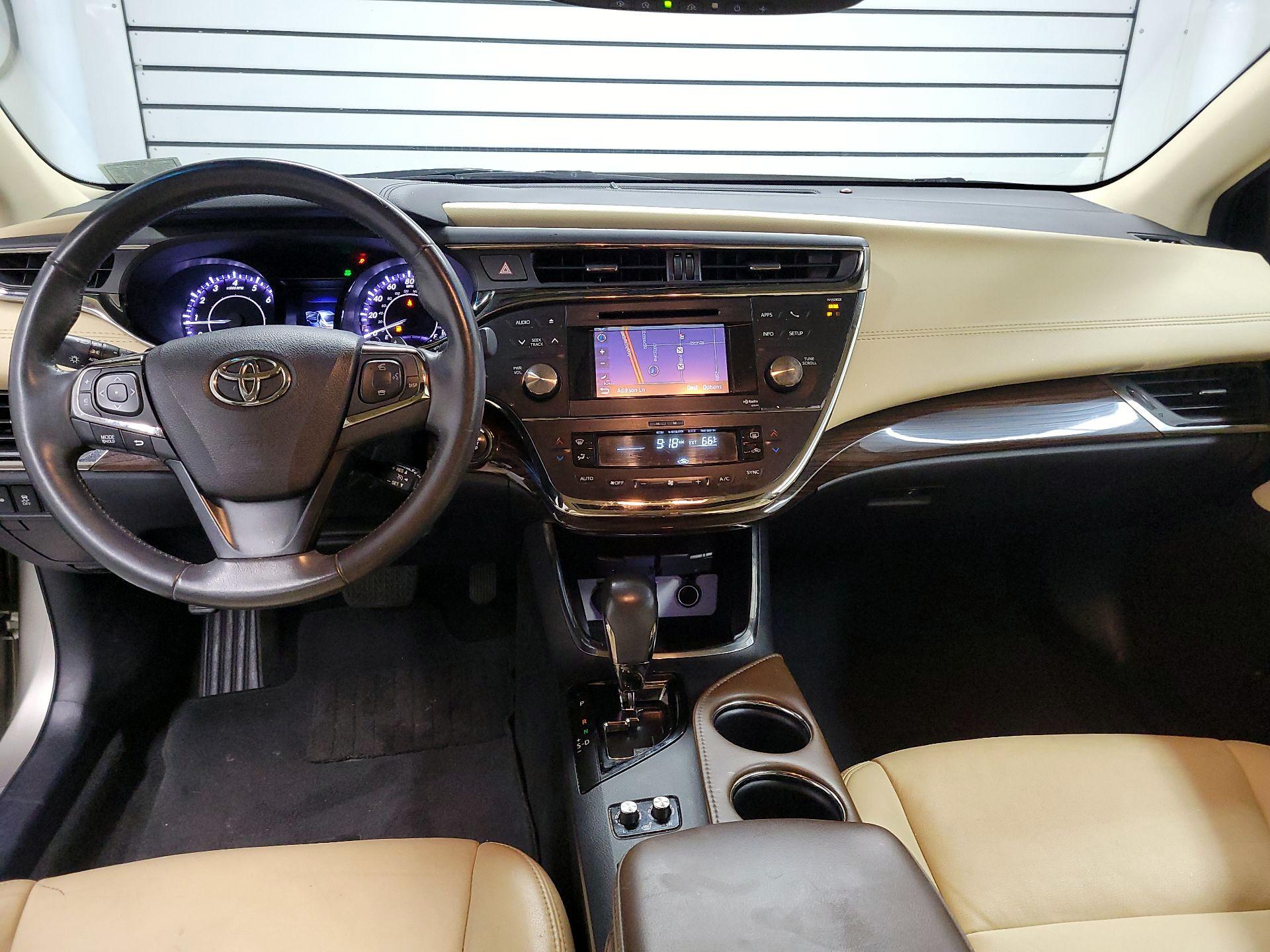 Thumbnail: 2014 Toyota Avalon - 9