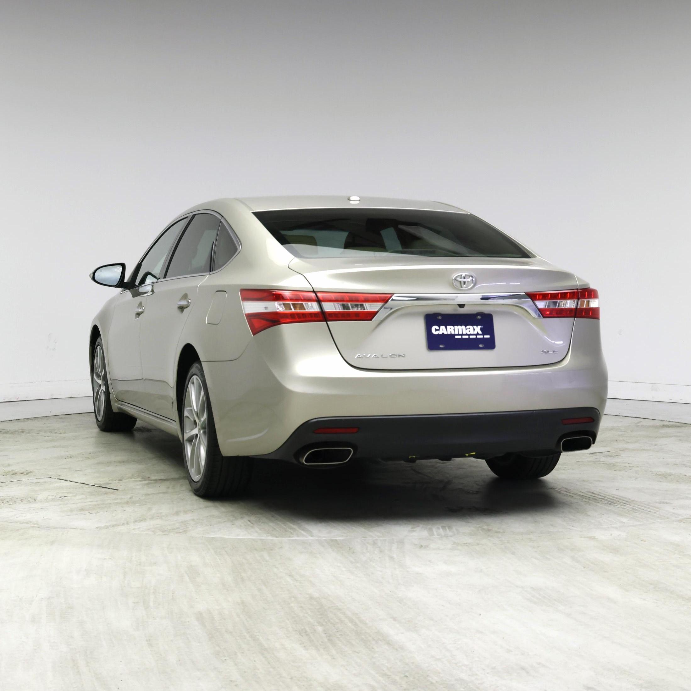 Thumbnail: 2014 Toyota Avalon - 2