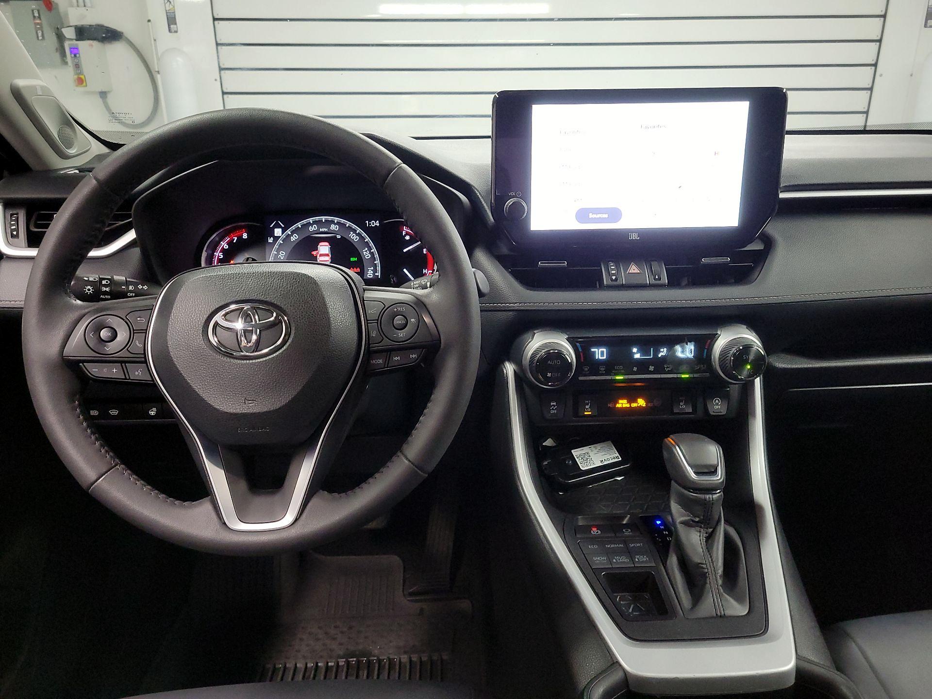 Thumbnail: 2024 Toyota RAV4 - 9