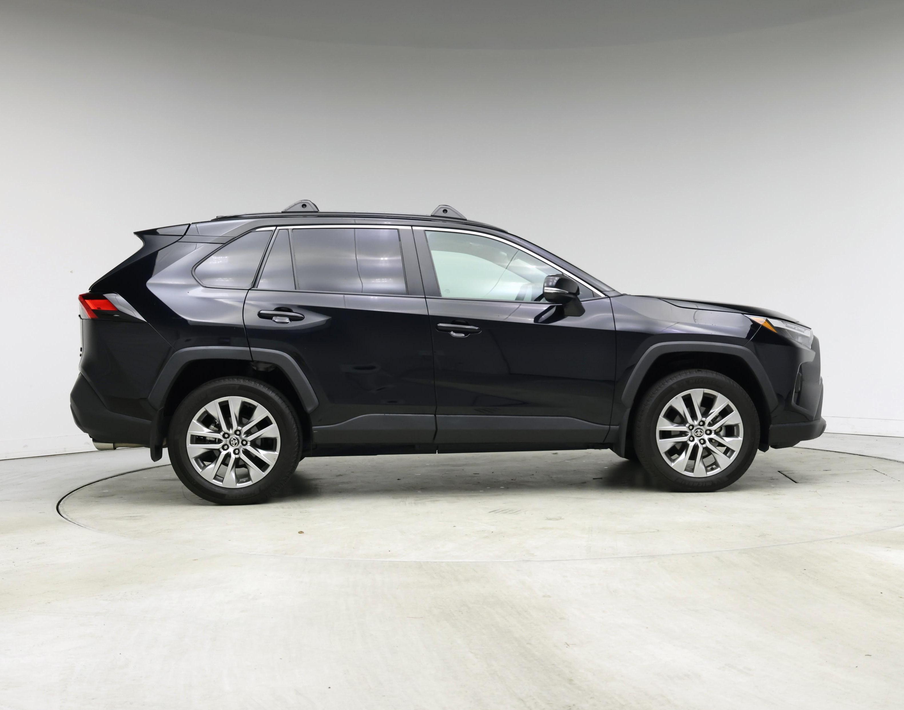 Thumbnail: 2024 Toyota RAV4 - 7