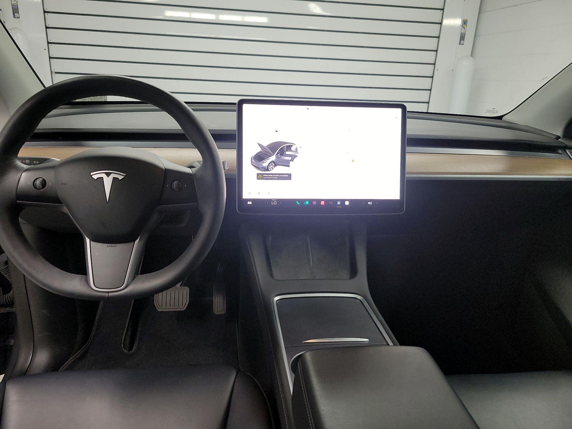 Thumbnail: 2023 Tesla Model Y - 9