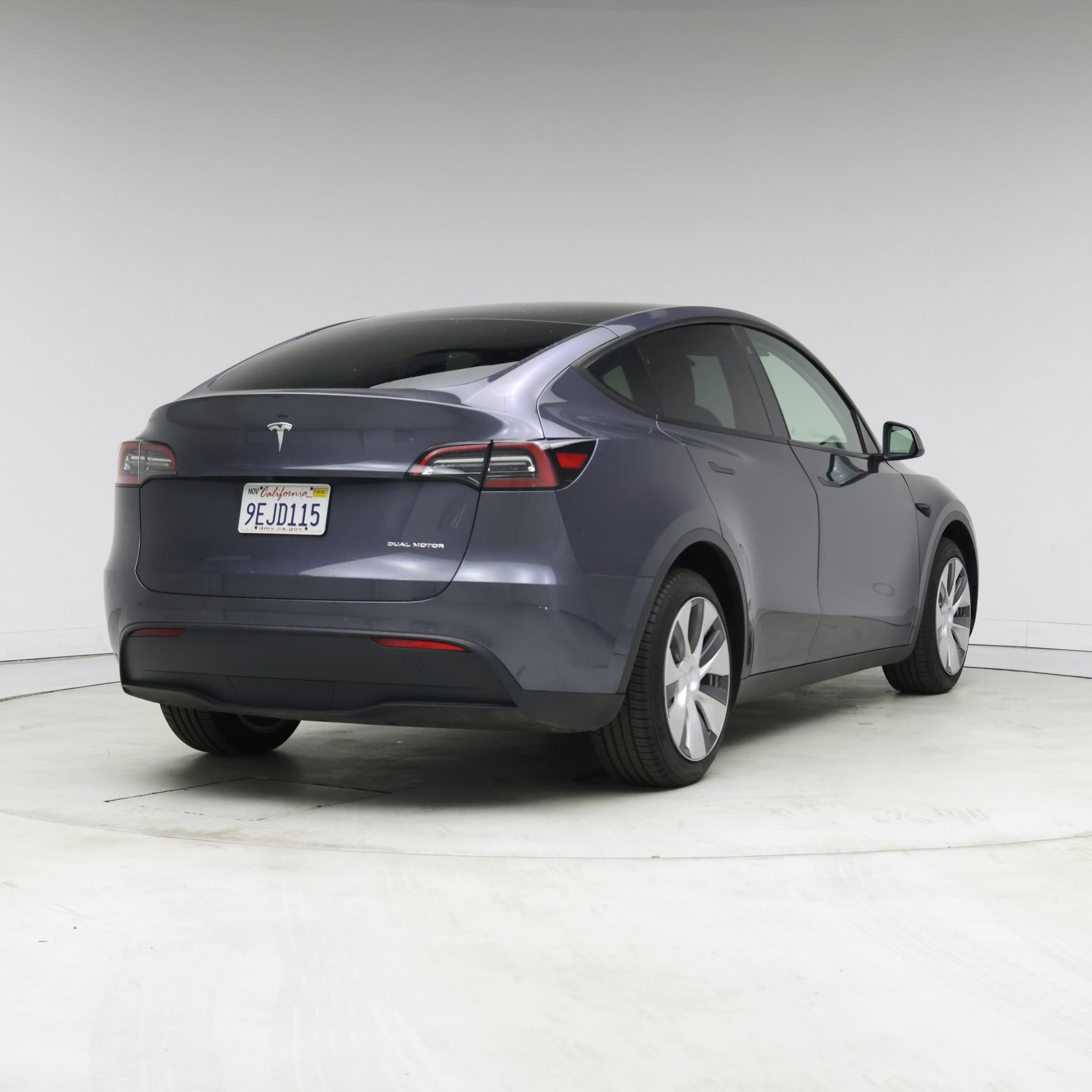 Thumbnail: 2023 Tesla Model Y - 8