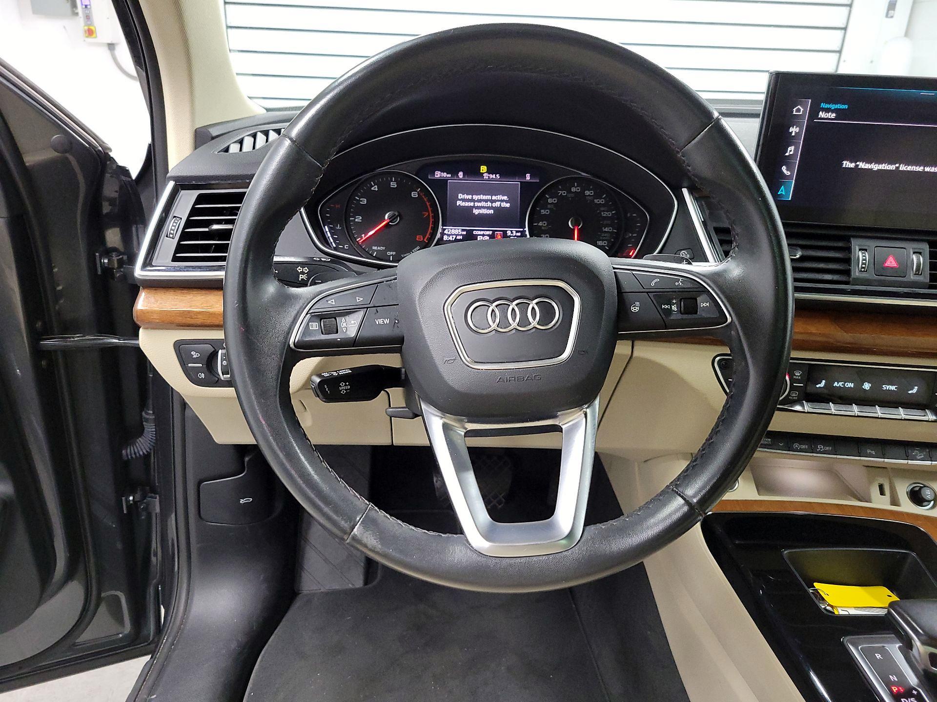 Thumbnail: 2022 Audi Q5 - 10