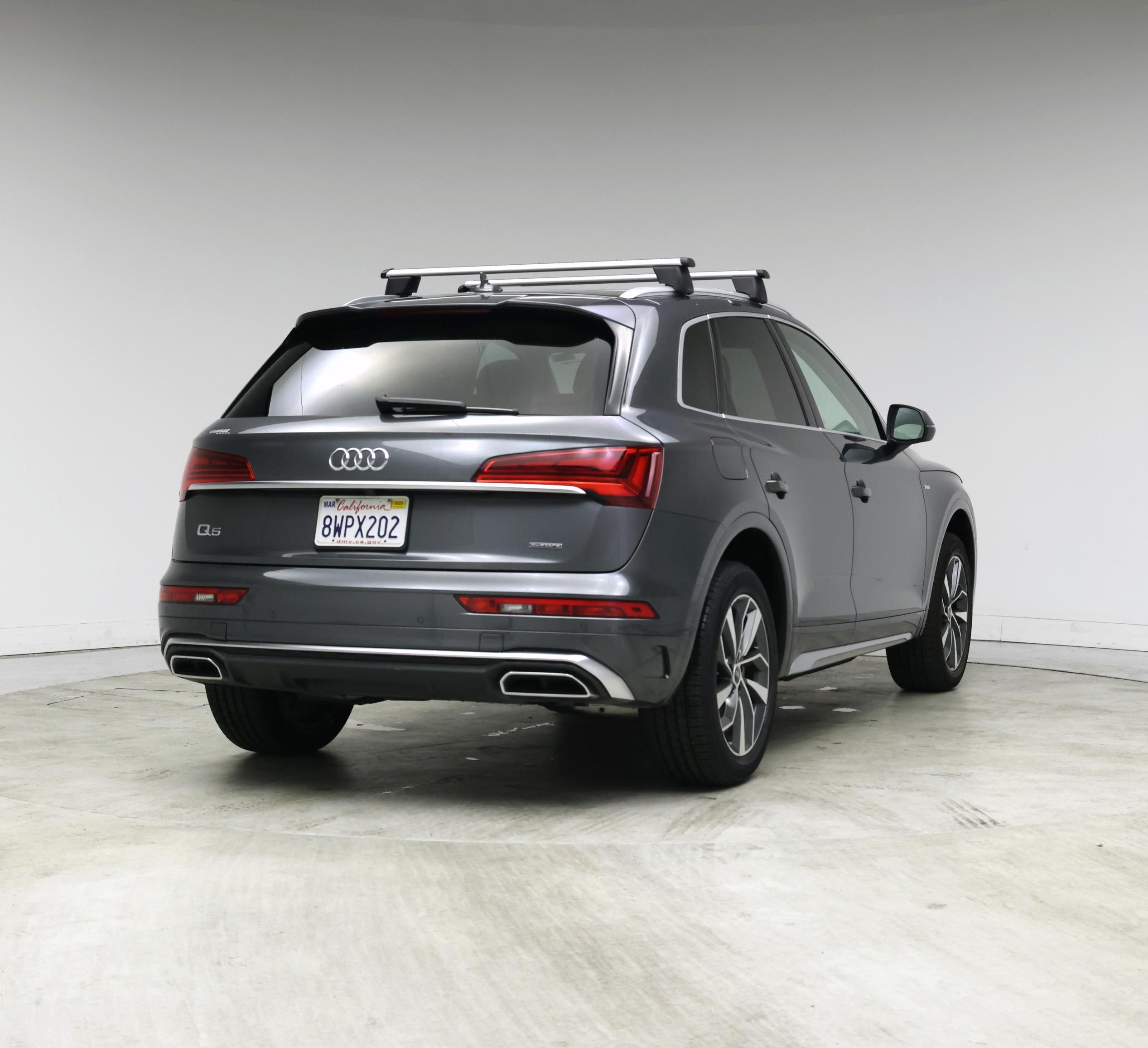 Thumbnail: 2022 Audi Q5 - 8